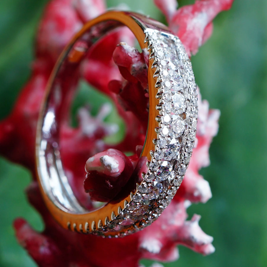 Brillant Ring Gold Petit diamond amour 0.60 ct W / SI-P1 soo hübsch