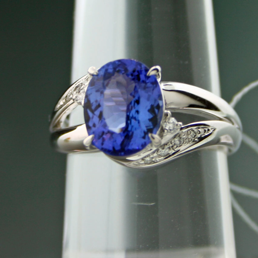 Tansanit-Brillant-Ring, 750/-WG/-18 kt.