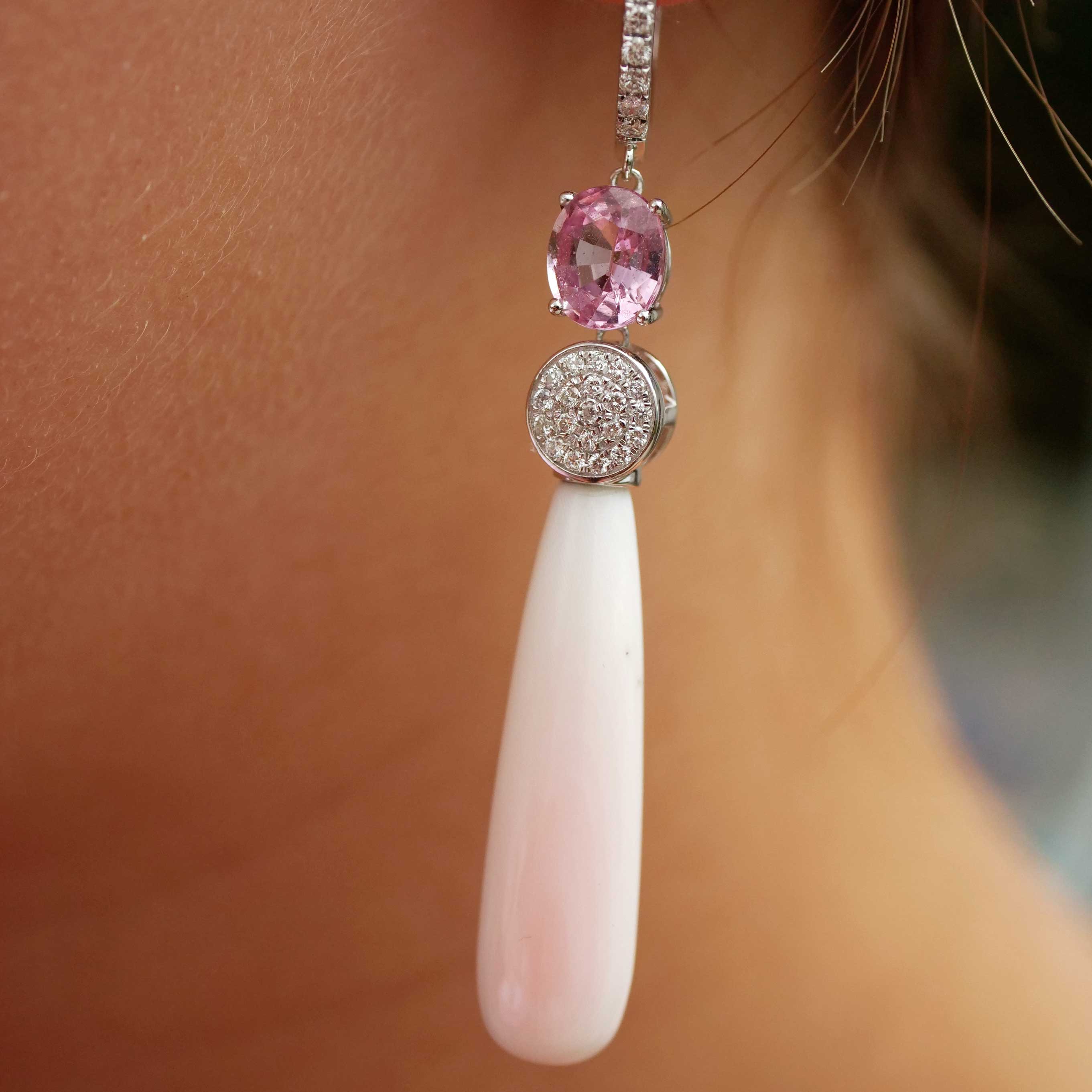 Spinel Brilliant Mother of Pearl Earrings 750 White Gold 0.47 ct TW VS Mine Tajikistan 2.15 ct Great Pink