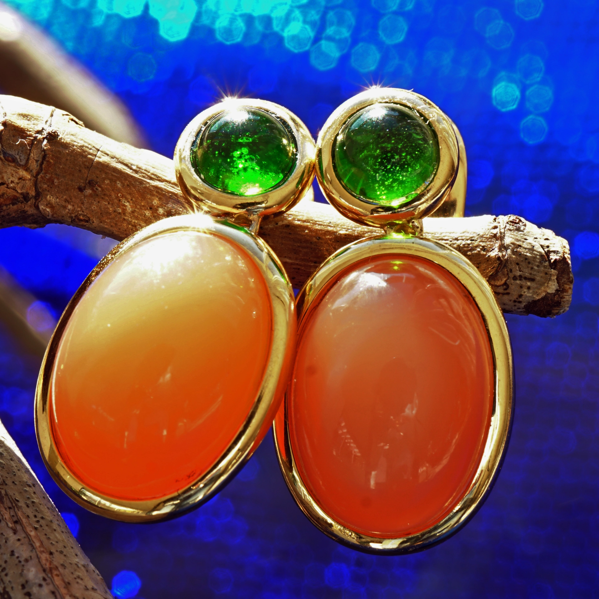 Moonstone Tourmaline Earrings 18 kt Yellowgold ....exquisite Gemstone