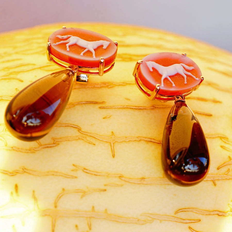 Earrings with Horse Carnelians 18 kt Yellow Gold...with Smokey Quartz Beads