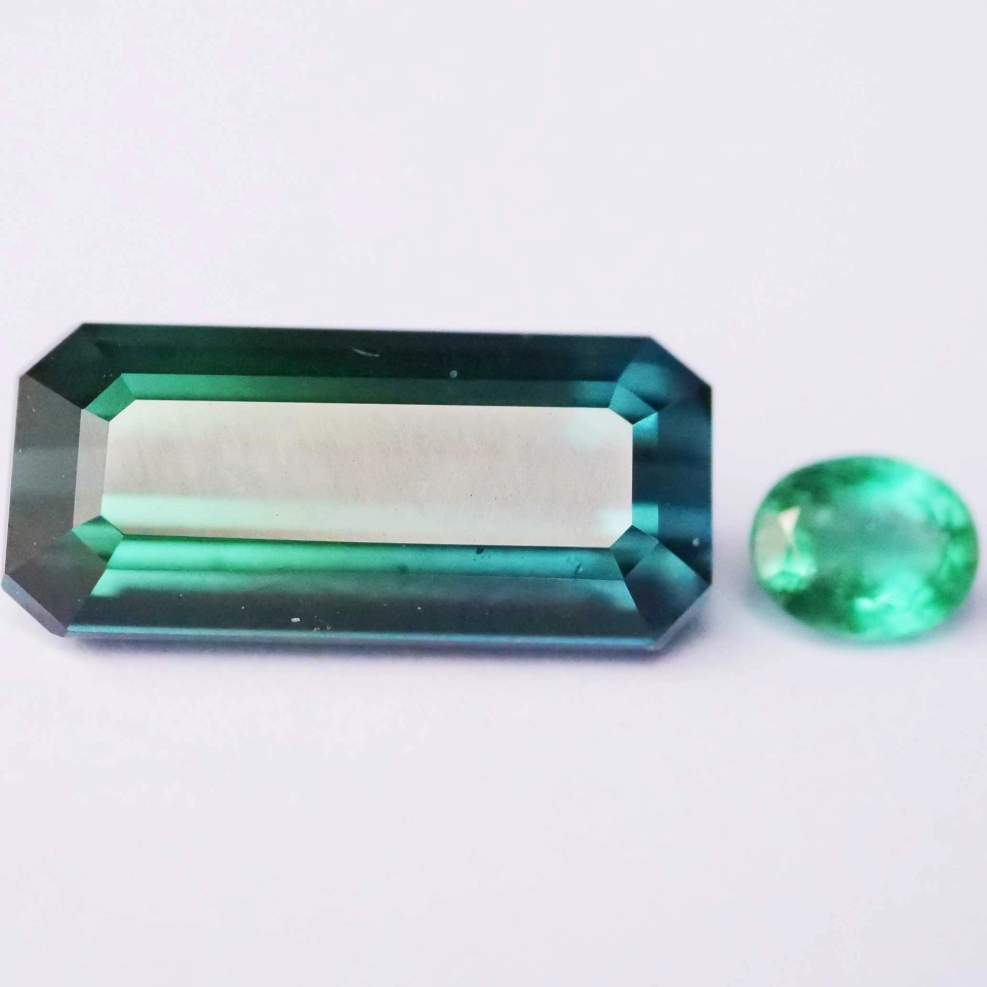 Tourmaline Emerald Pendant from Afghanistan 5.30 ct bicolor petrol blue green