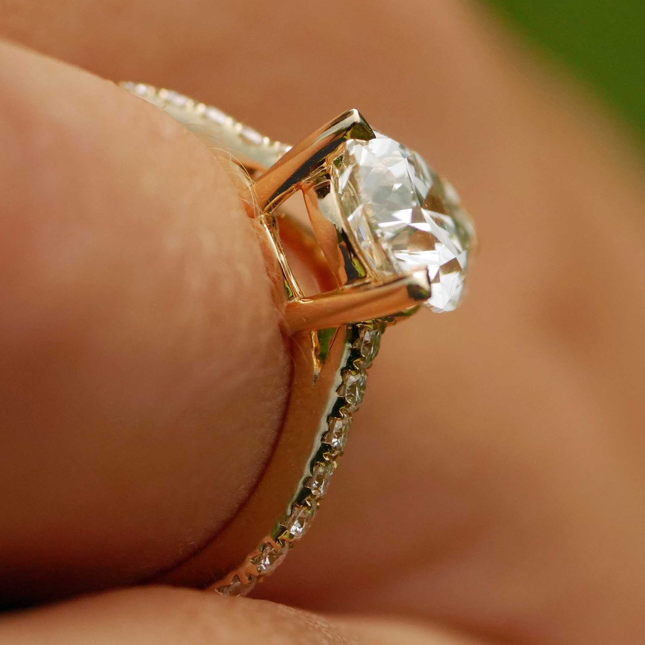 Brilliant ring 1.17 ct TW VS laboratory diamonds in 585 yellow gold.... for a fraction of the price of a natural diamond