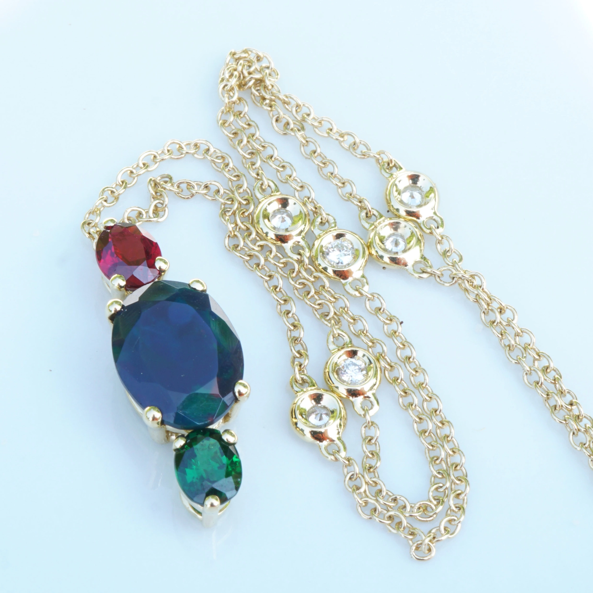 Black Opal Rubin Tsavorit Anhänger m. Brillant Kette 750er Gelbgold ....Hot Stuff.....