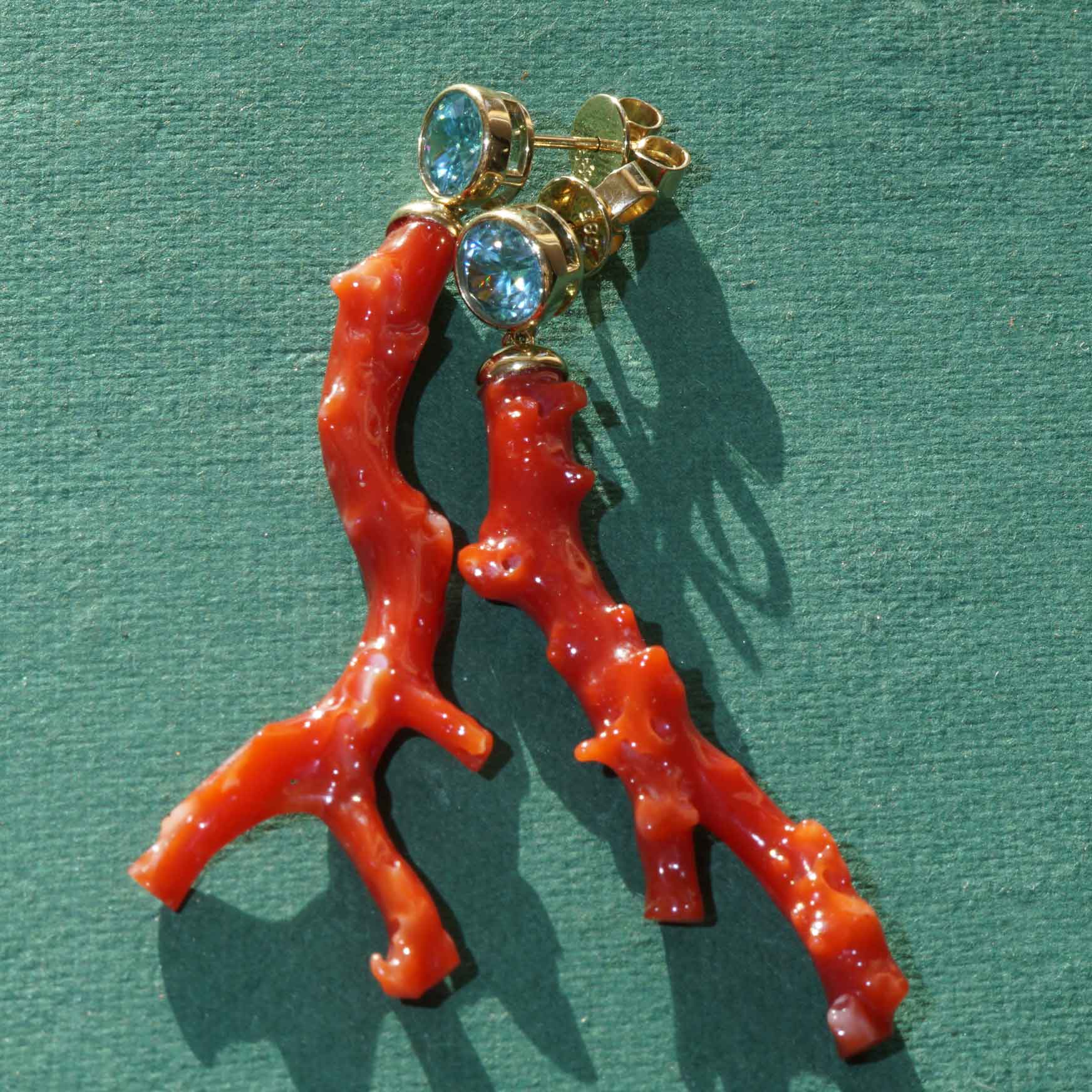 Coral Branch Blue Zircon Earrings 585 Yellow Gold... Immerse yourself in the world of the seas 2.35 ct 20 ct