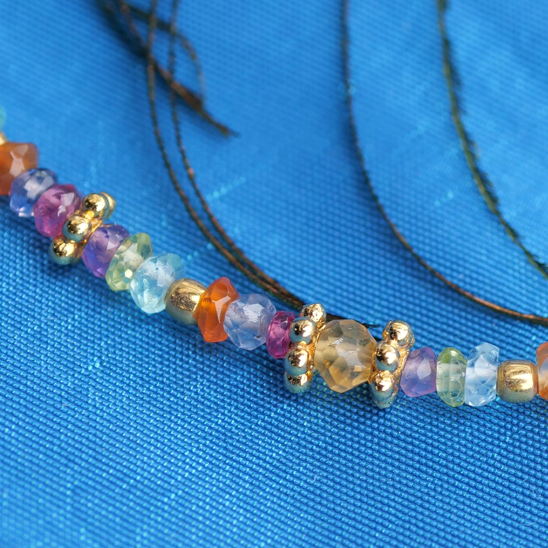Petit Tresor....a wonderful necklace with great colors