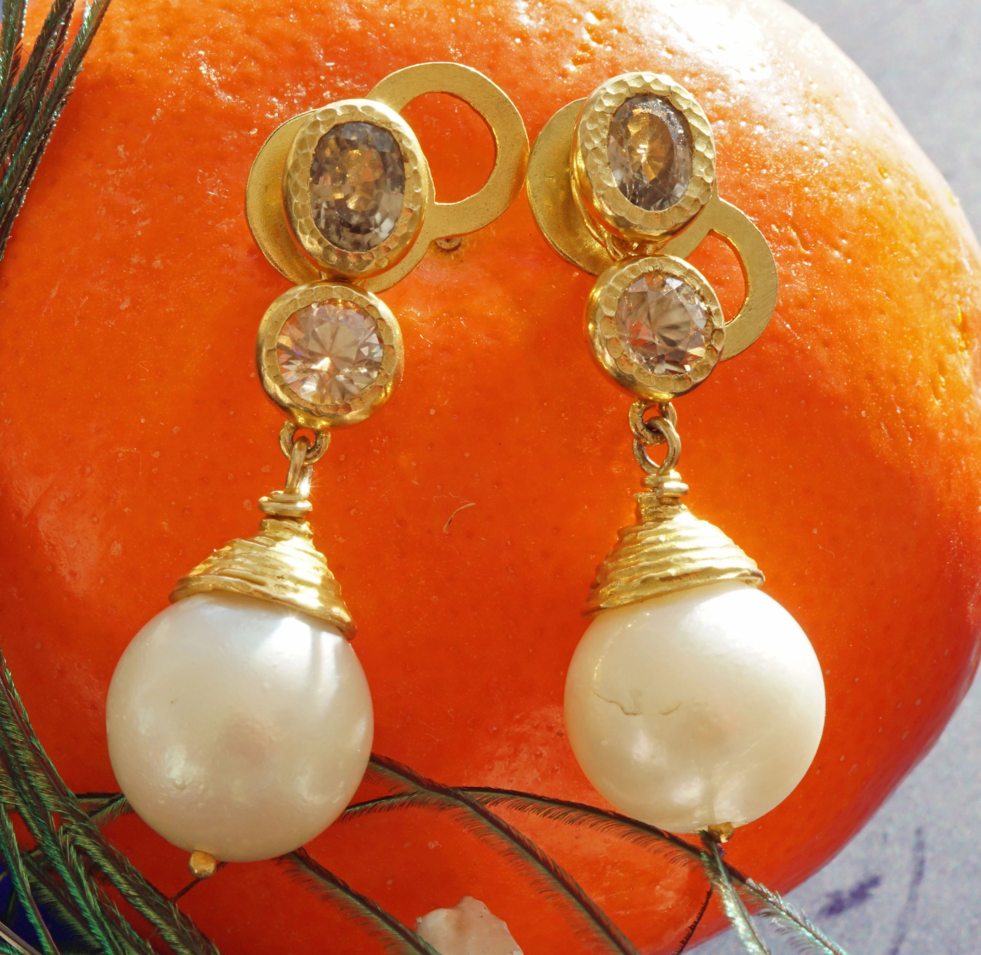 Zirkonia South Sea Pearl Earrings Silver Goldplated.....great big and blinky