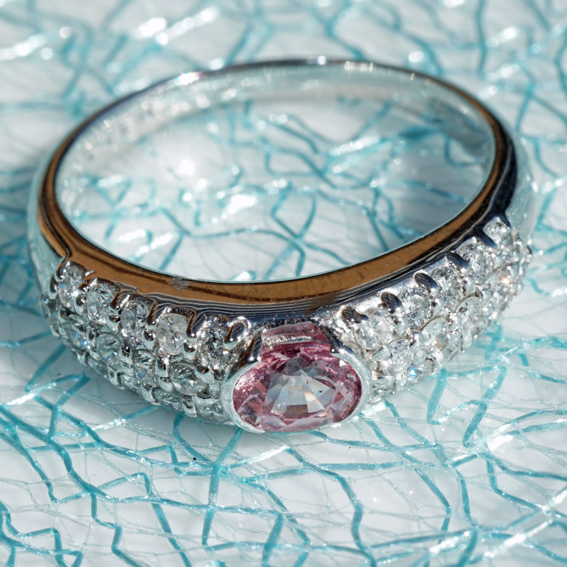 Pink Saphire Brilliant Ring 900 Platinum 0.51 0.50 ct Hot Pink