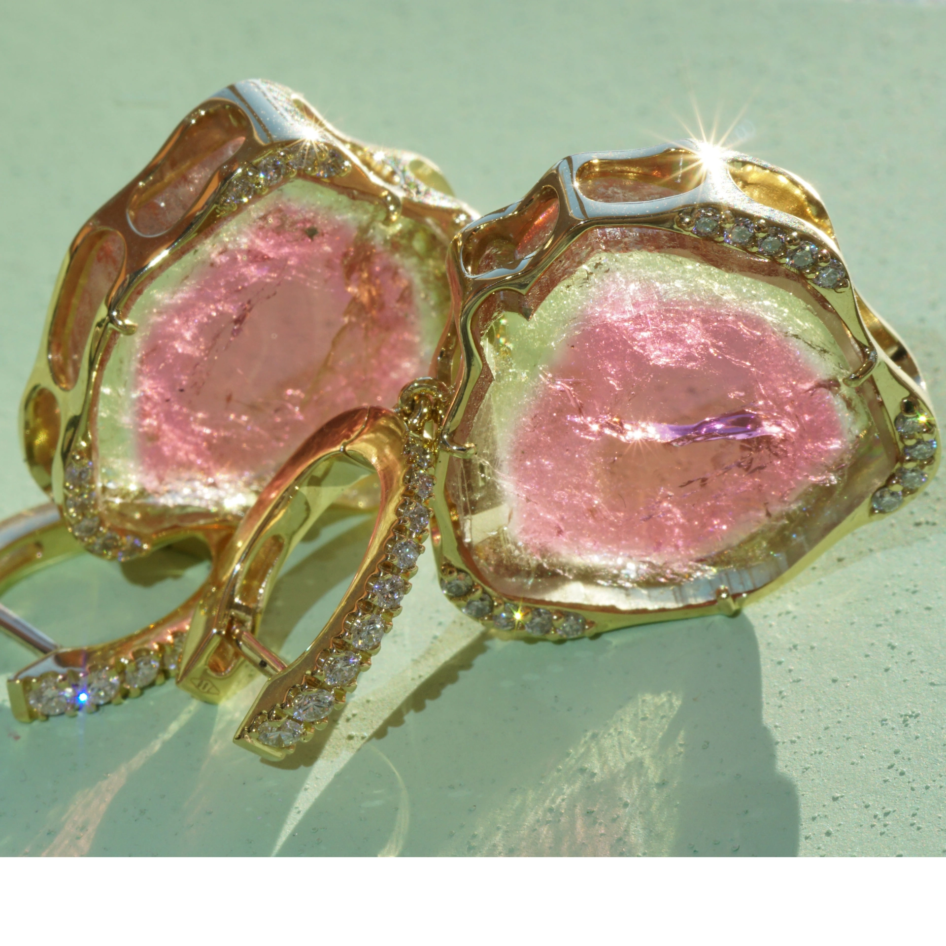Watermelon Tourmaline Brilliant Earrings 32 ct 750 Yellow Gold