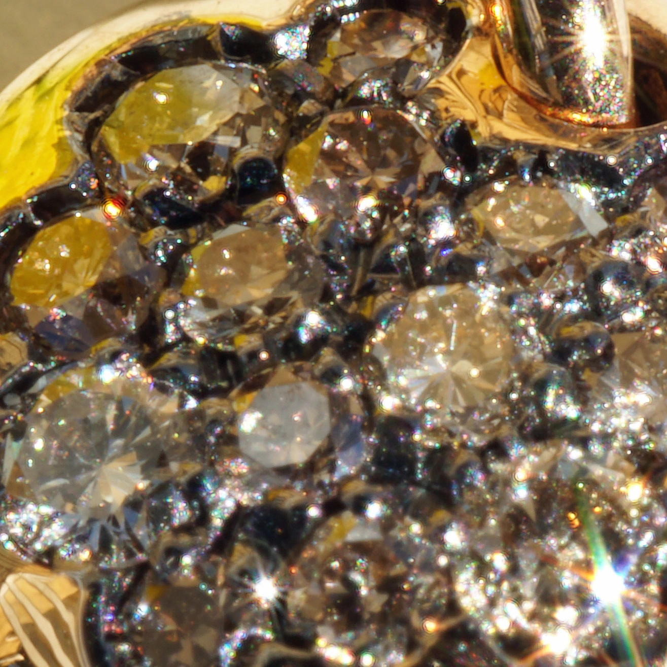 Brillant Anhänger mit Kette 750er Roségold 0.34 ct angefertigt in unserem Traditionsbetrieb