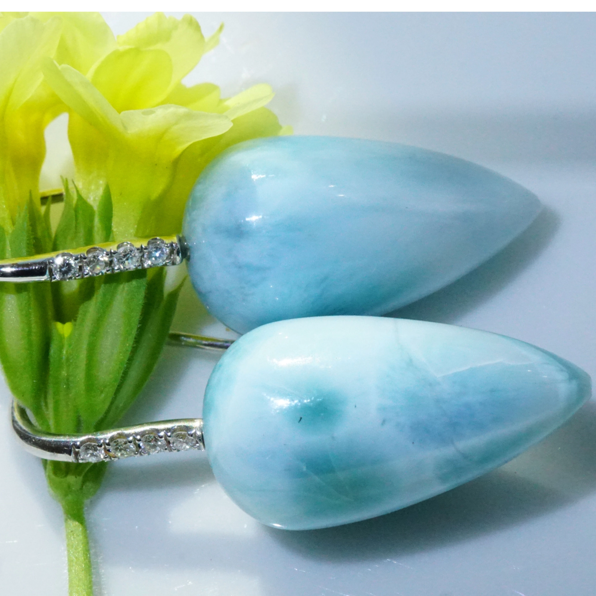 Larimar Brilliant Earring 18 kt White Gold Caribic Feeling