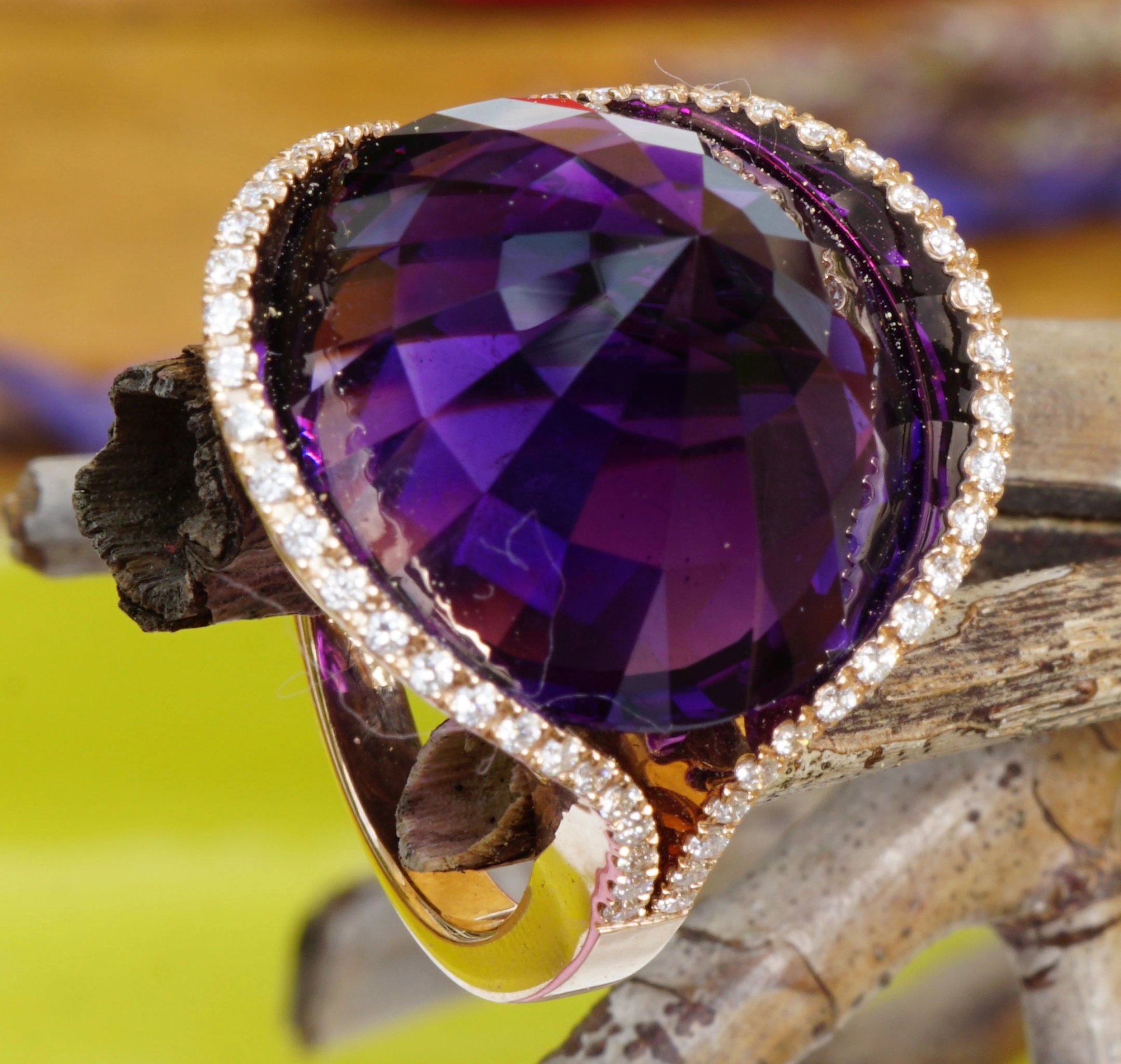 Amethyst designer ring 750 yellow gold designed in Valenza with certificate .. Italian attitude to life