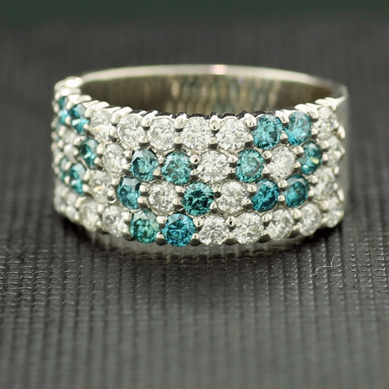 Brillant-Ring-blau-weiß-2 ct-900er-Platin