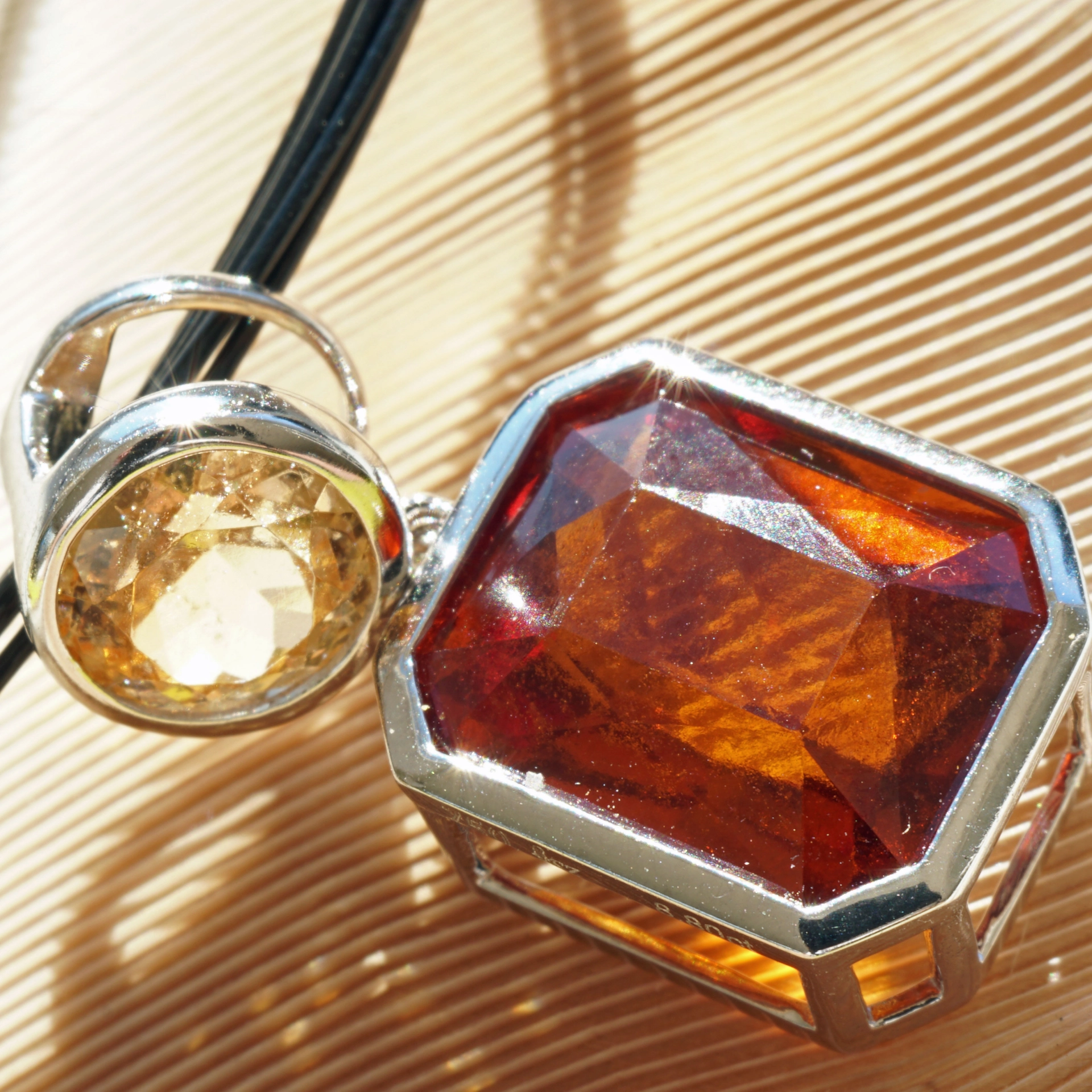Neverseen this volcanic Color of Hessonit Garnet