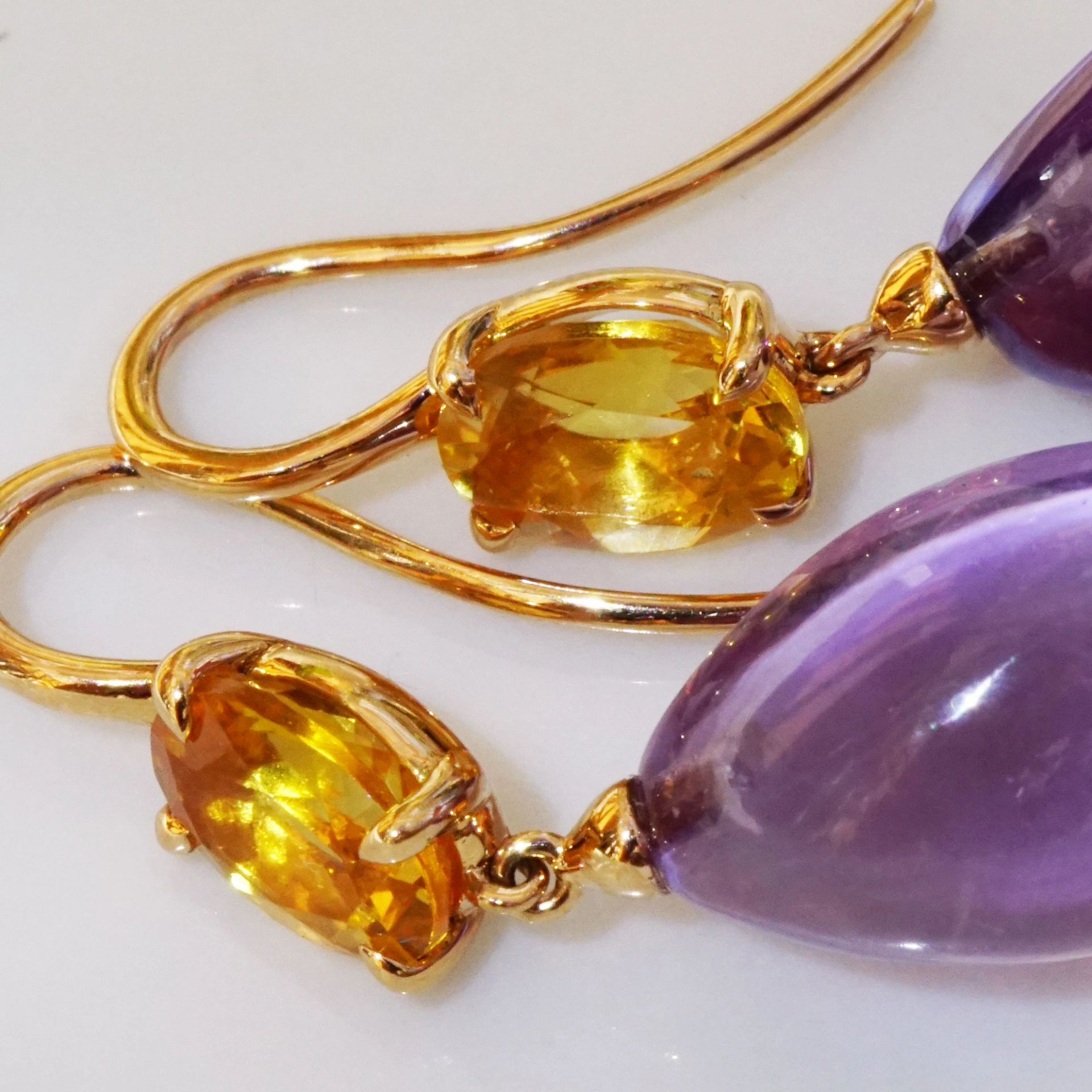 Earrings of high quality made in a traditional Italian goldsmith in Valenza, modern Design
