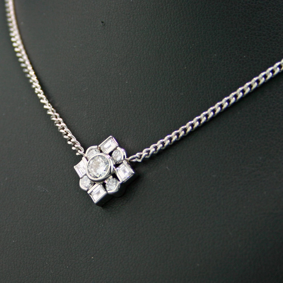 Necklace 1.01 ct Platinum...brilliance and grace...Jewelery to fall in love wit