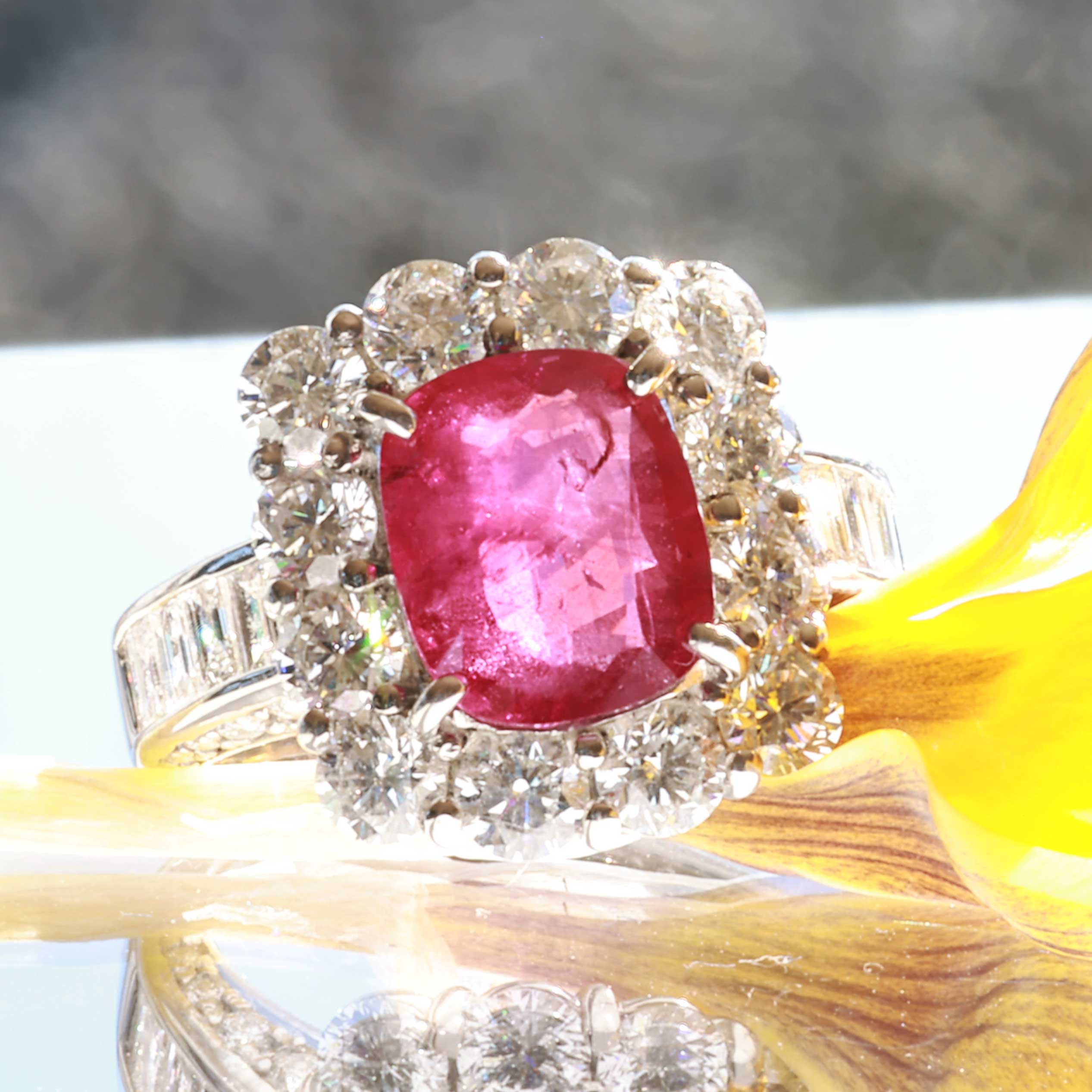 Unheated Burma Ruby Brilliant Ring 2.60 ct 2.38 ct Myanmar 950 platinum GRS certificate