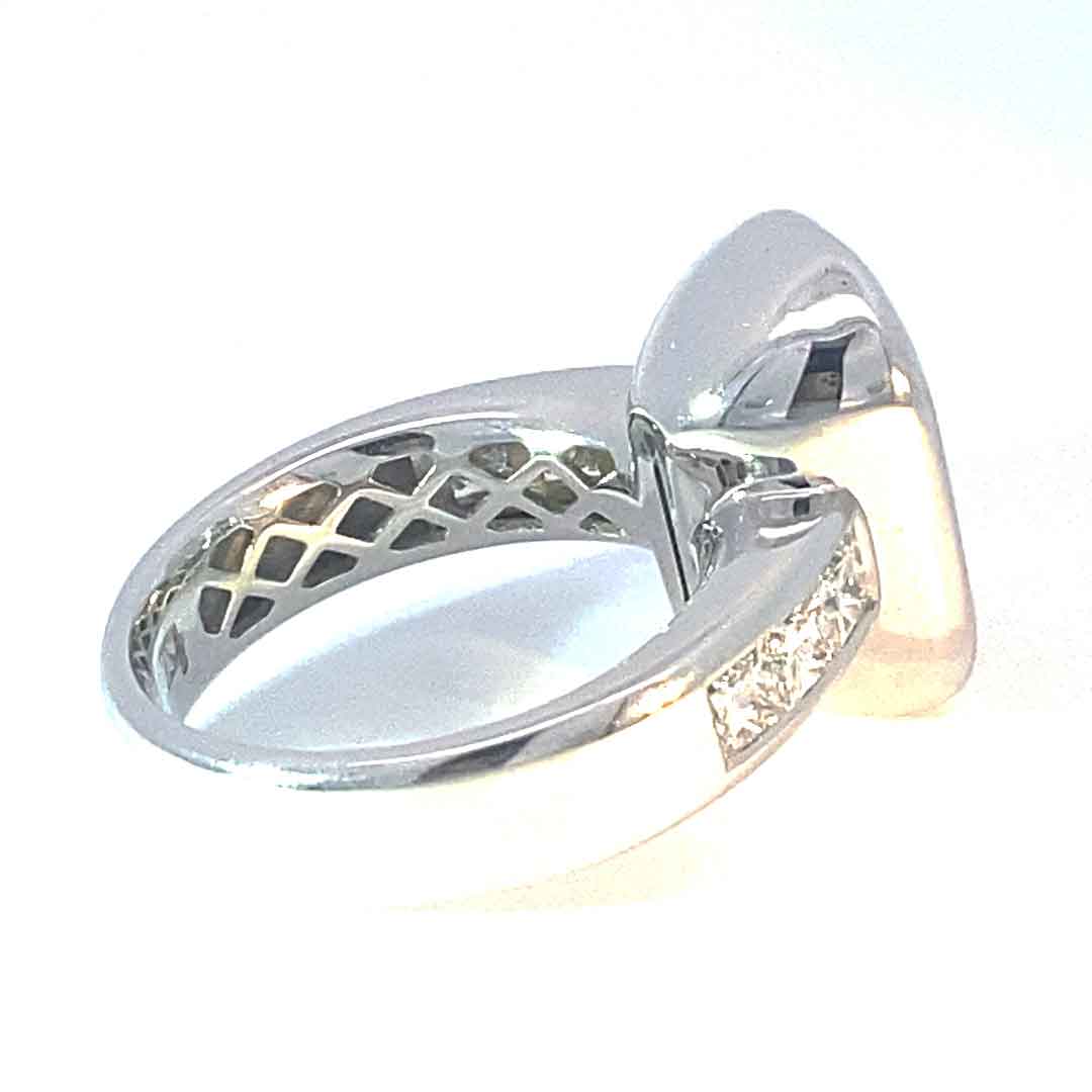 Tourmaline Diamond Ring 750 White Gold Neon Blue Tiffany Blue Afghanistan 8.05 ct Investment Gemstone Rare