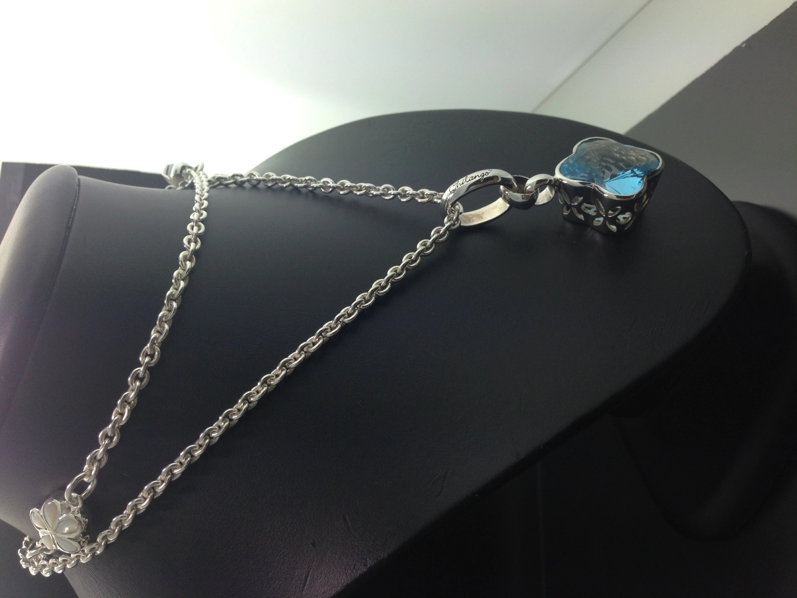 Chilango-Anhänger "Blue Topaz", 925er-Silber, signiert