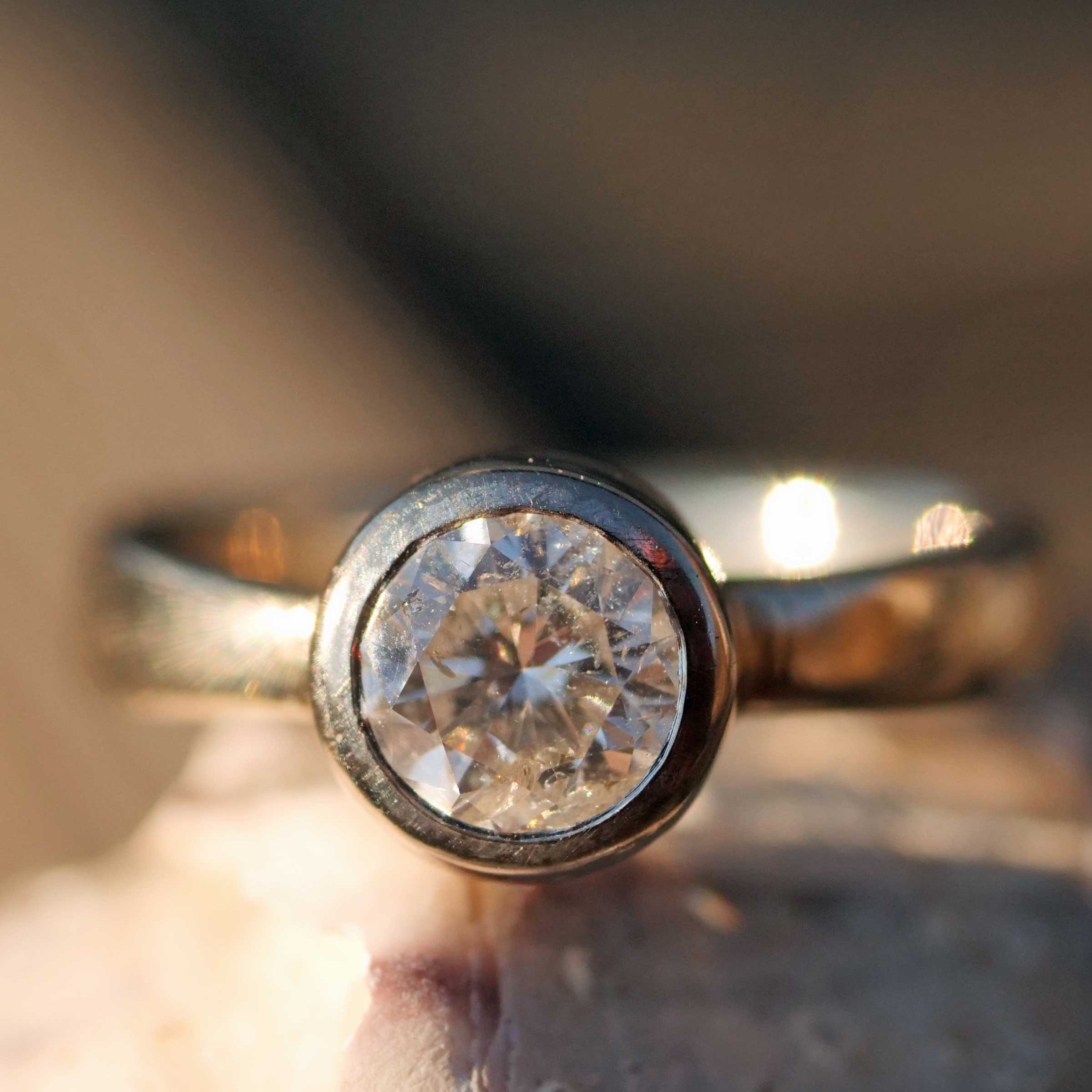 Brilliant Ring 14 kt Whitegold 0.80 ct TW-W P2 Cut in Transition to modern Brilliant Cut
