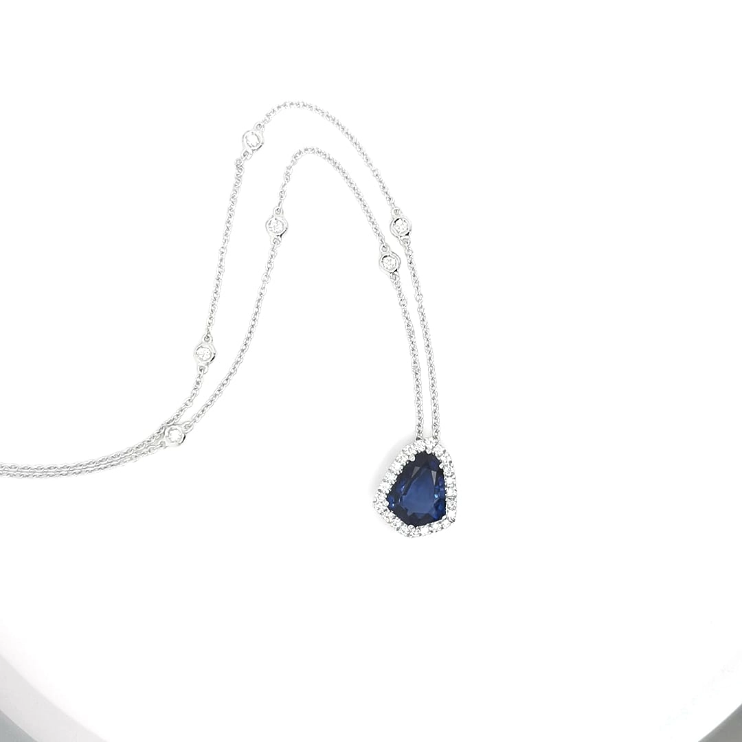 Saphire Diamond Necklace made in Italy.....AAA+ Best Quality 18 kt Whitegold
