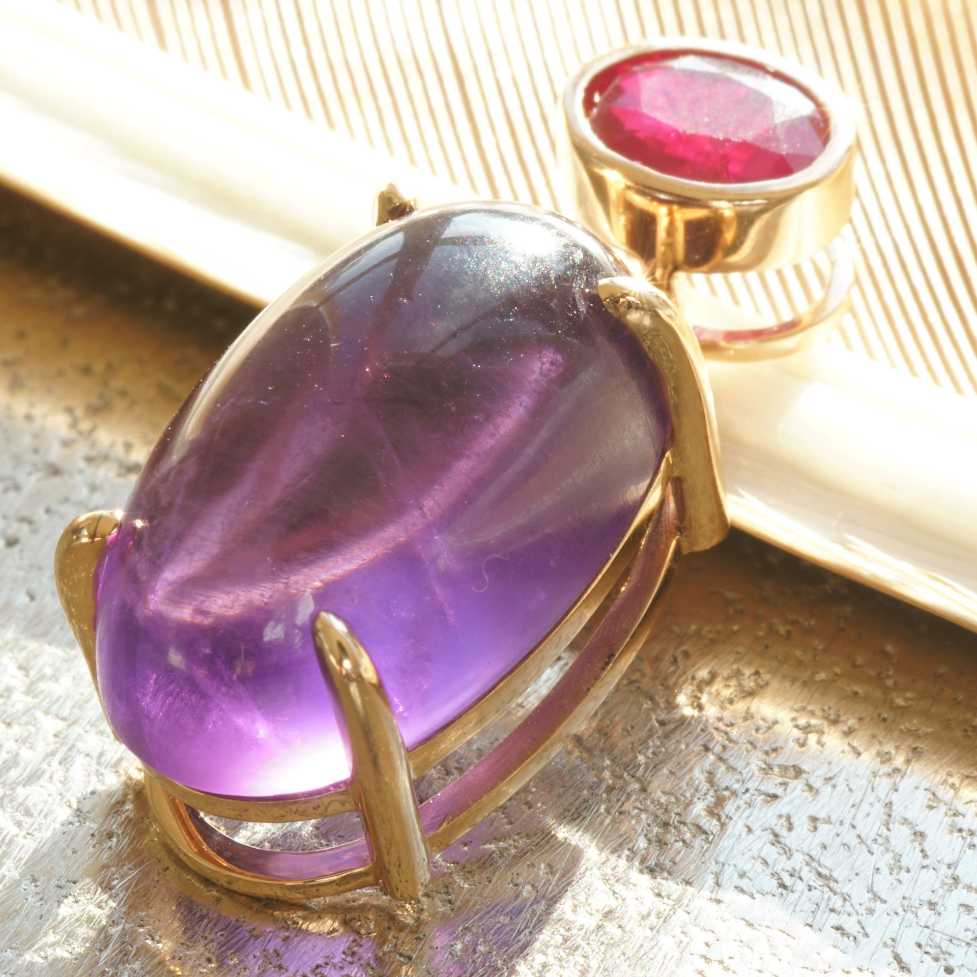 Ruby from Burma meets Amethyst from Brasil...soo beautyful