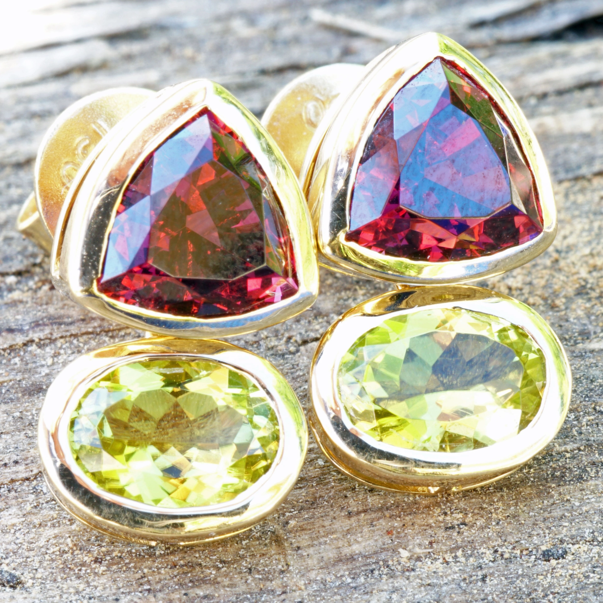 Exotic colors....Rhodolithe from Malawi and Canary Turmalin from Zambia...neon yellow and purple red