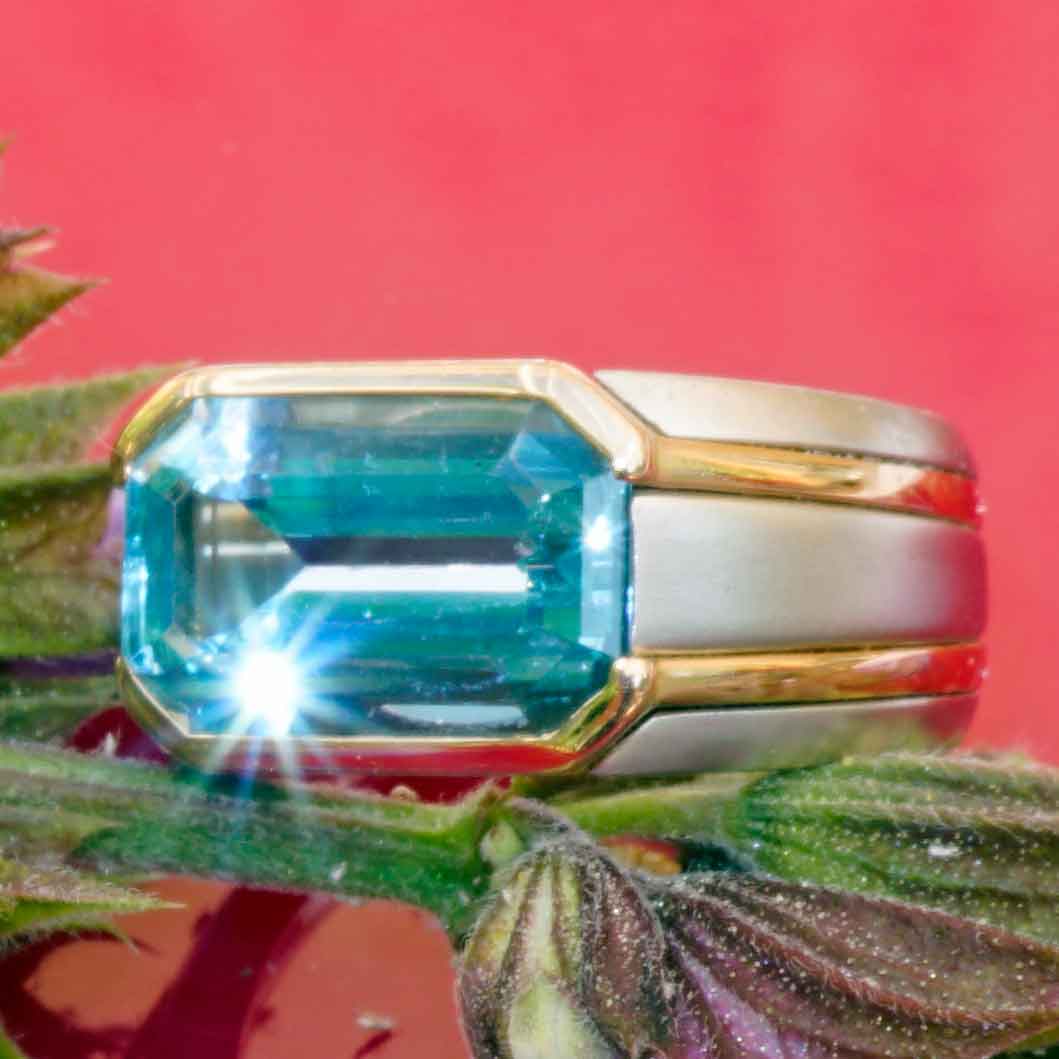 Hemmerle Munich Aquamarin Bracelet and Ring 750er Gold Platinum 16 and 5  ct Santa Maria
