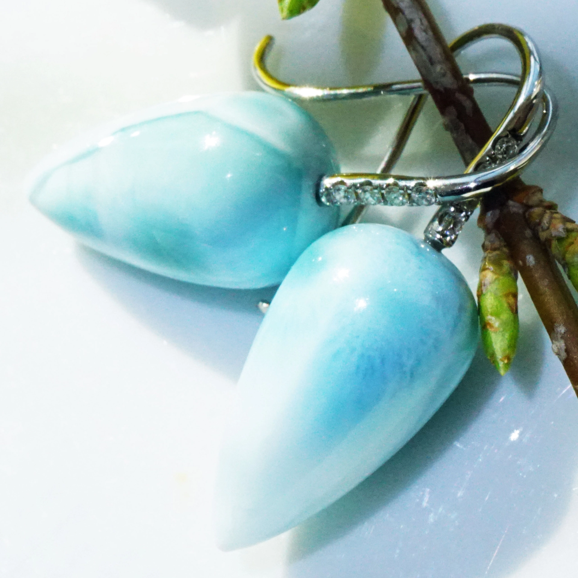 Larimar Brilliant Earring 18 kt White Gold Caribic Feeling