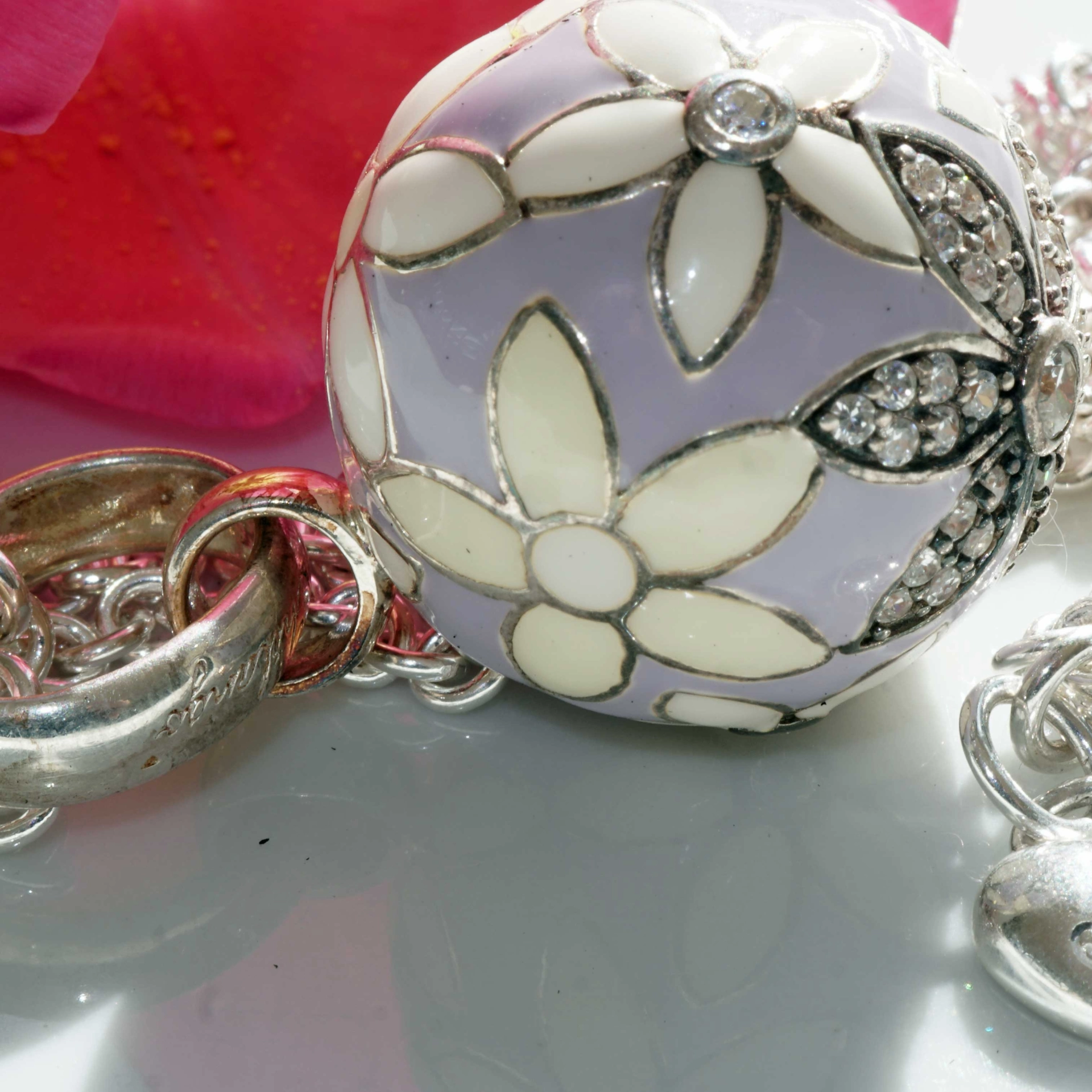 Chilango Pendant Faberge lilac Flower with Circonia 925 Silver Enamel