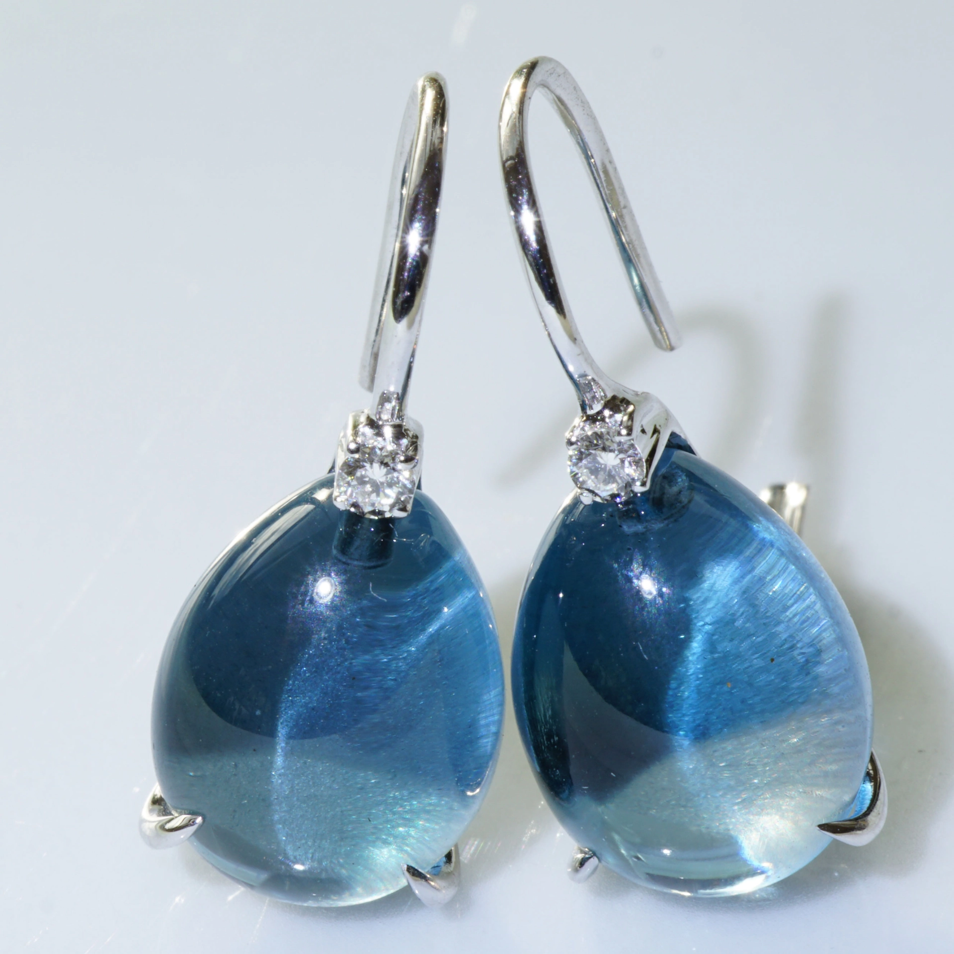 Waterdrop earrings, made in a traditional goldsmith's factory in Valenza/Italy bluetopaz and diamonds 18kt whitegold
