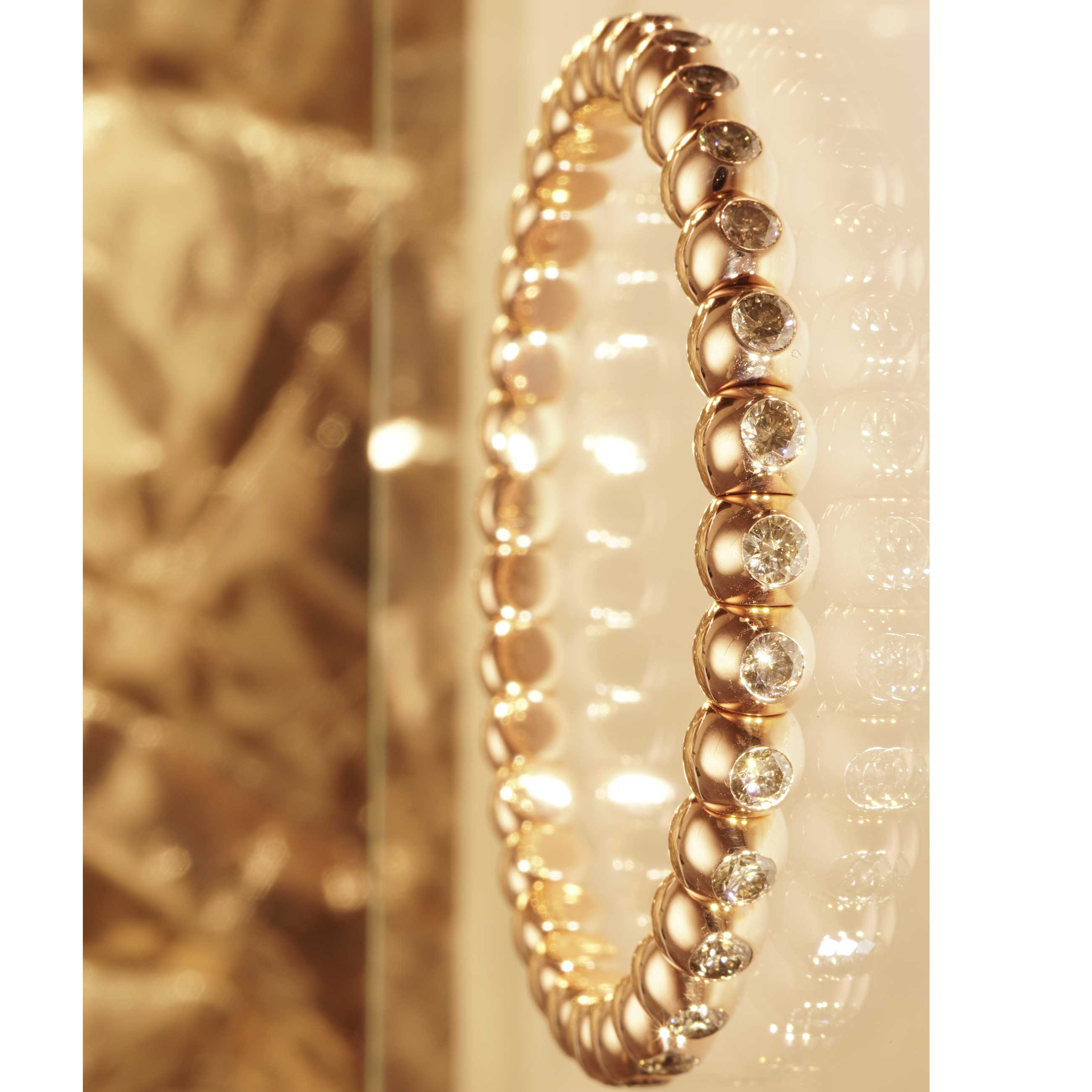 Flexi Brilliant Bracelet from Silhouette Jewelry Balloon 6.48 ct Brown SI 750 Rosegold
