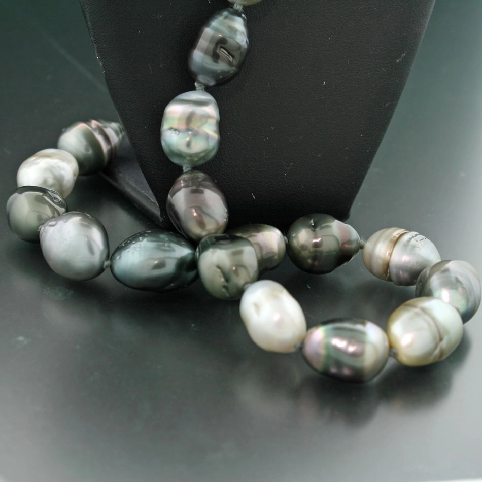 Tahiti-Zuchtperl-Kette-barock-14,2-11,3mm