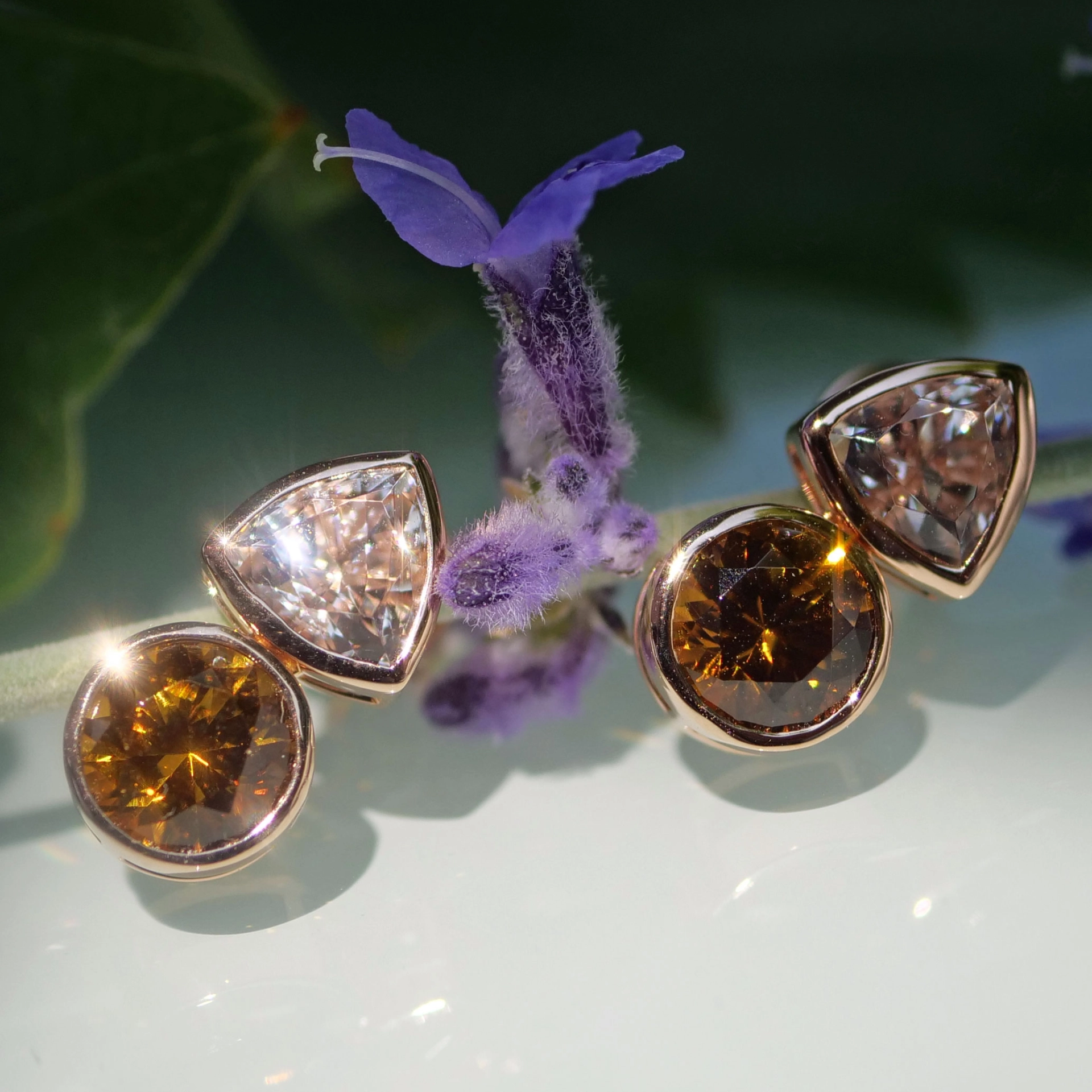 Madagascar meets Mali....here we combinated morganite and mali garnets, not often seen