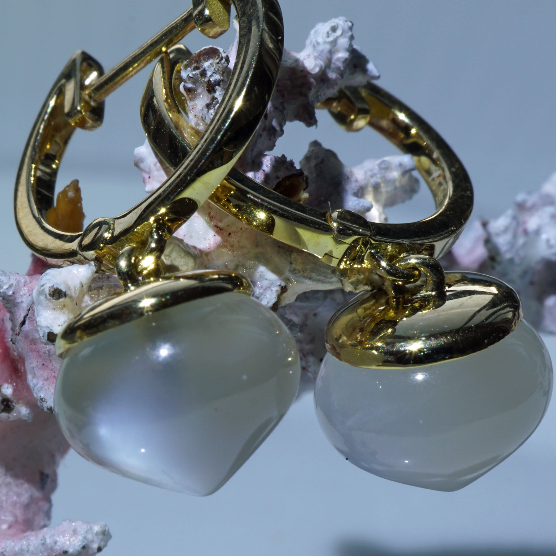 Earrings with different Colors ....a Beginnung of Earring Mania