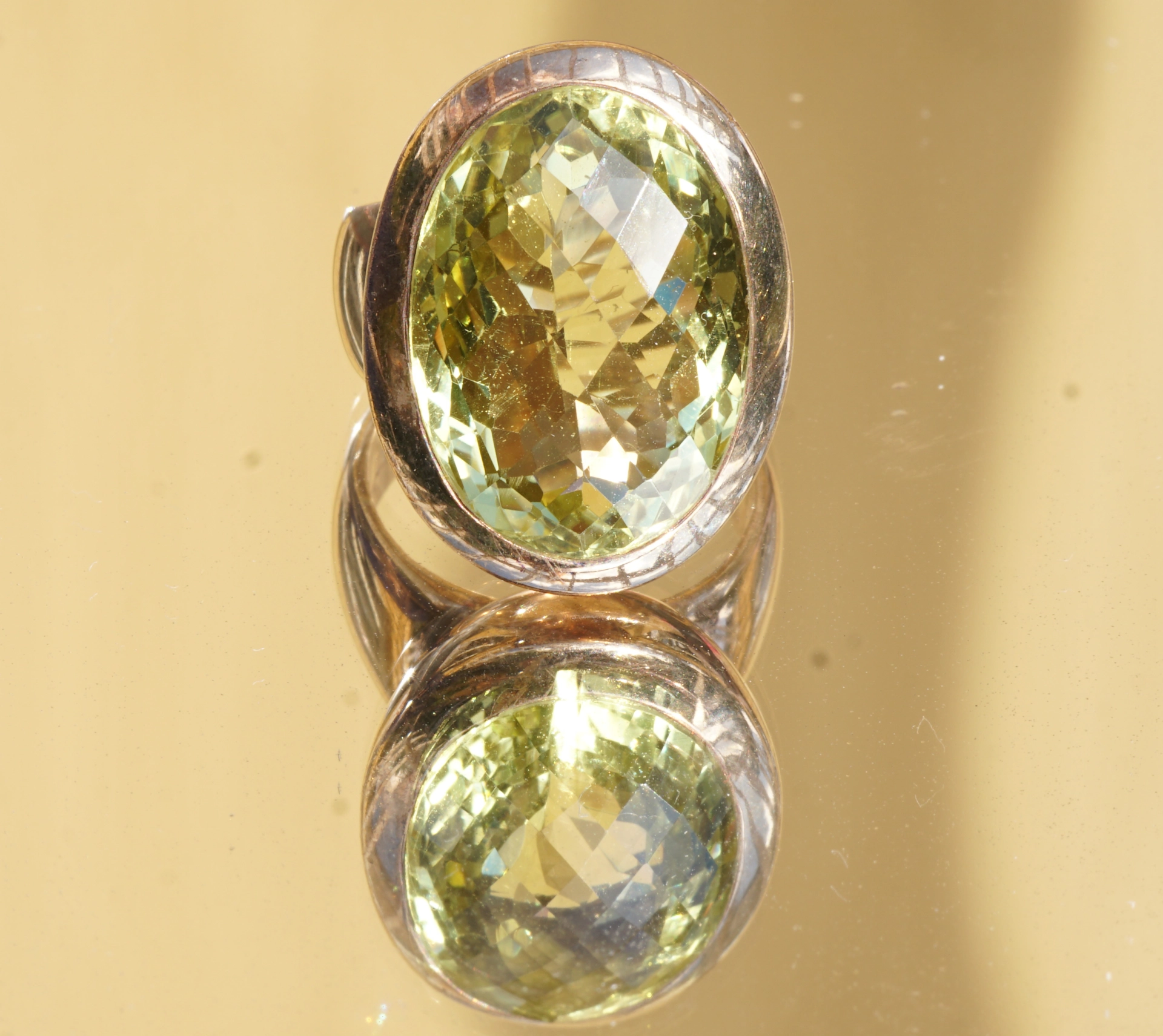 Lemoncitrin Ring 18 ct Silver Rosegold Plated....Wow Jewelry