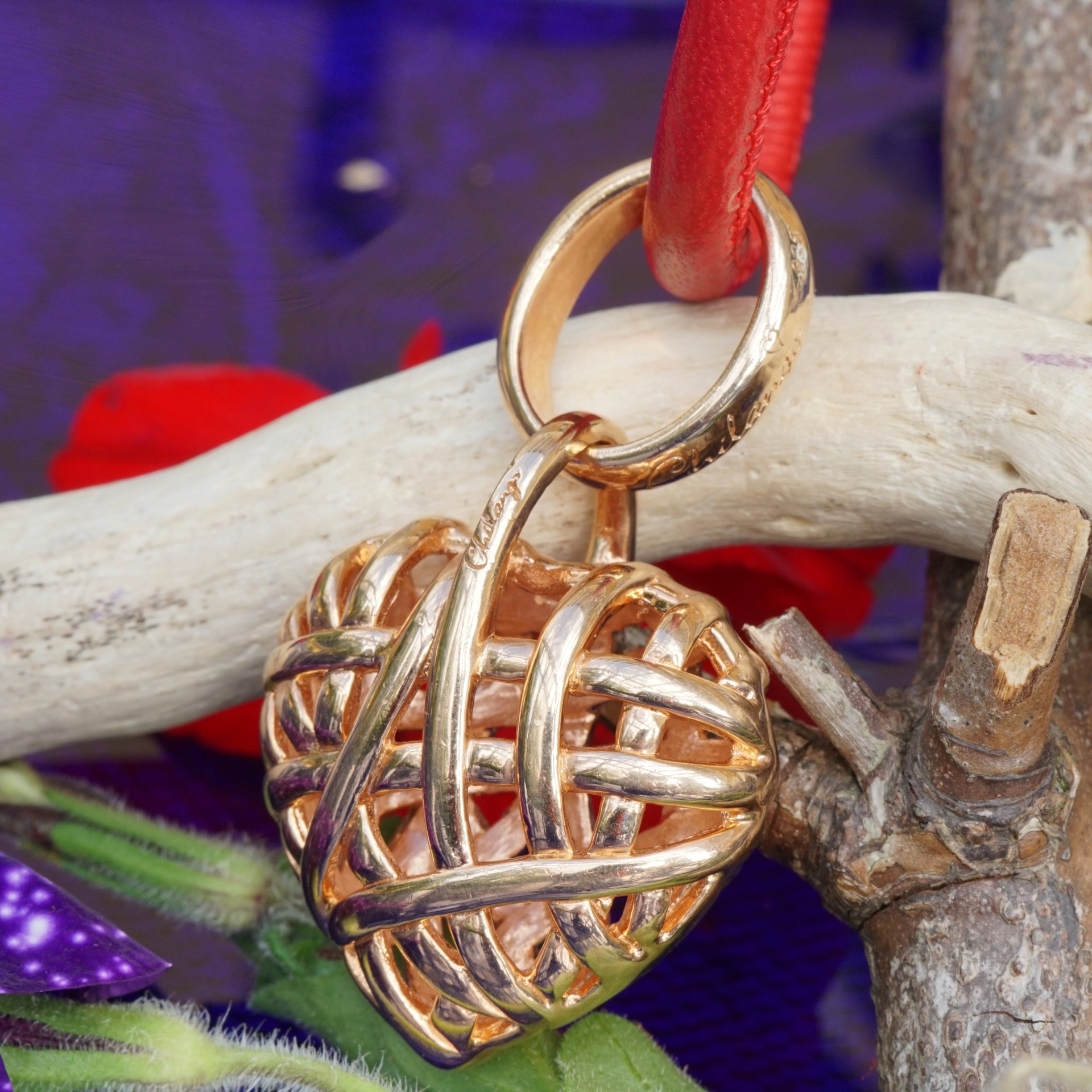 Chilango Wrapped Heart Pendant Silver plated