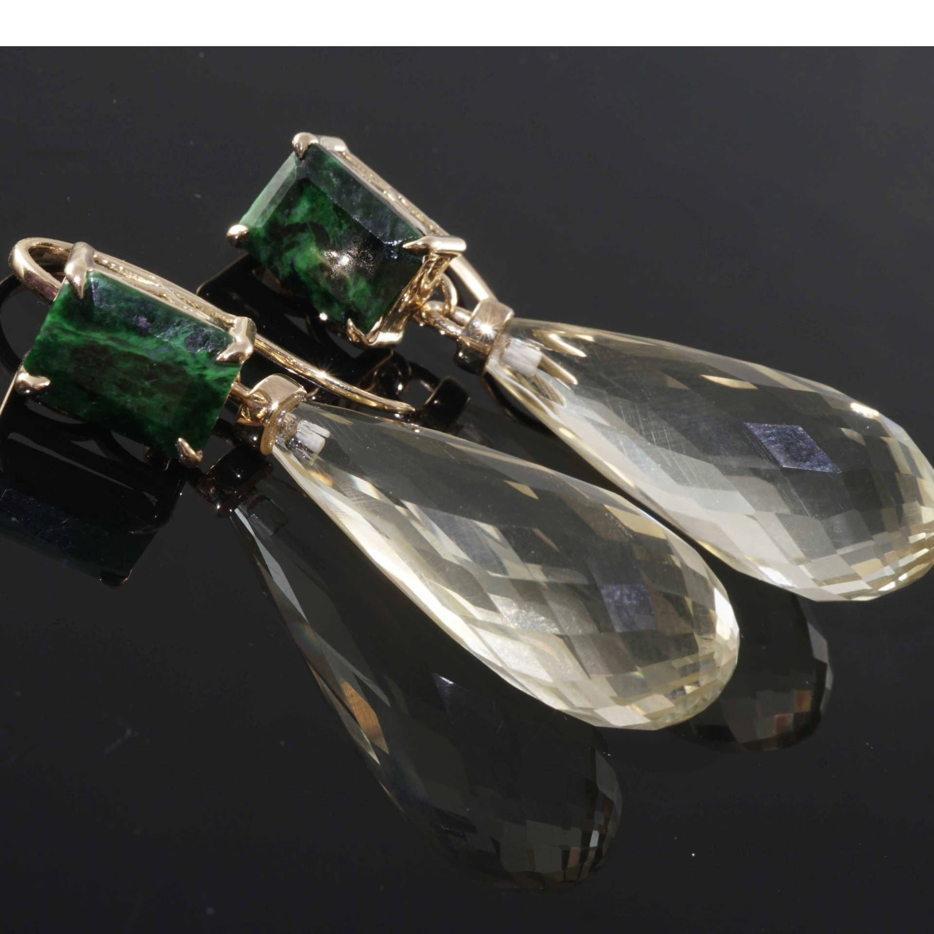 Lemon Citrine Chlormelanite  Earrings 18 kt Yellowgold..green yellow Inspiration