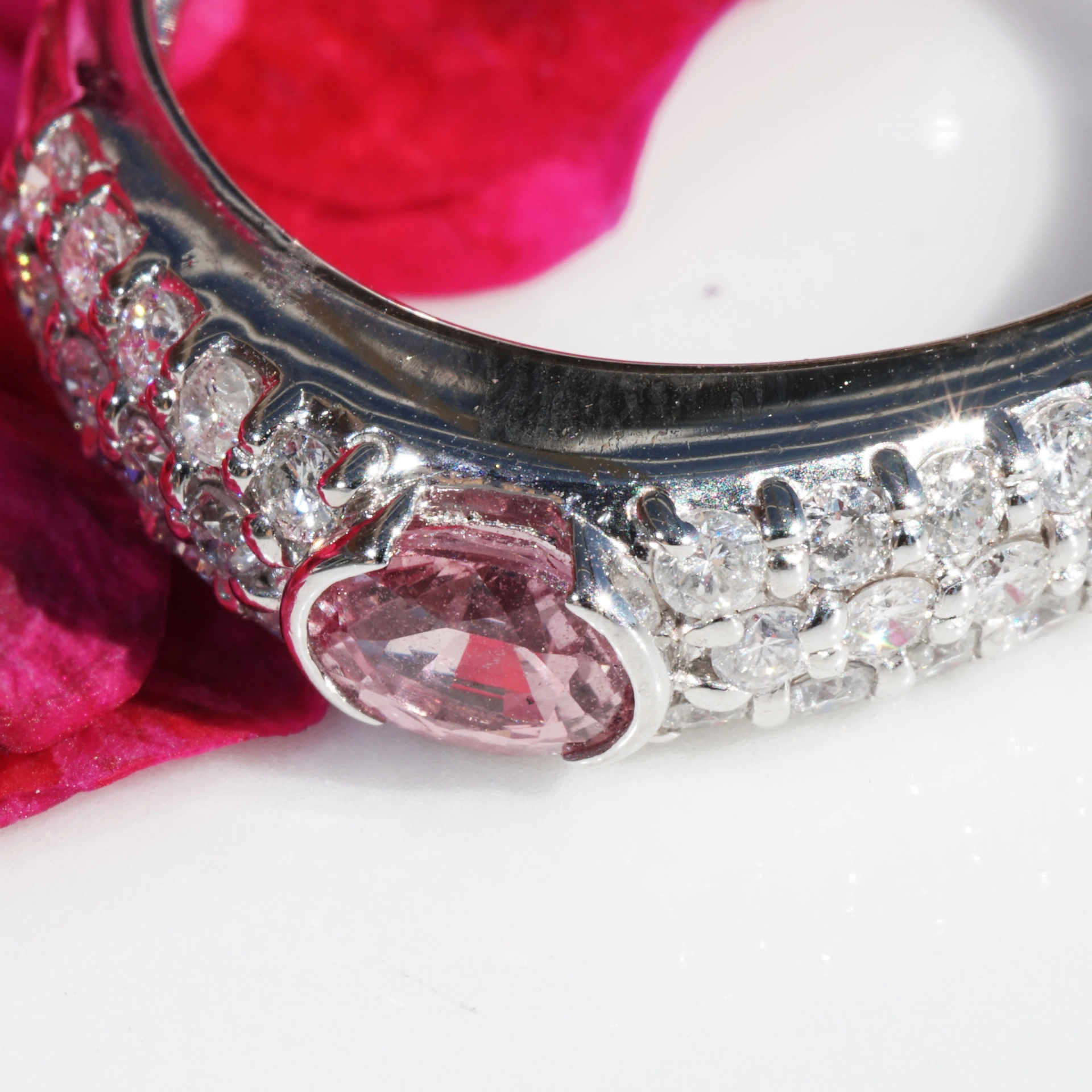 Pink Saphire Brilliant Ring 900 Platinum 0.51 0.50 ct Hot Pink