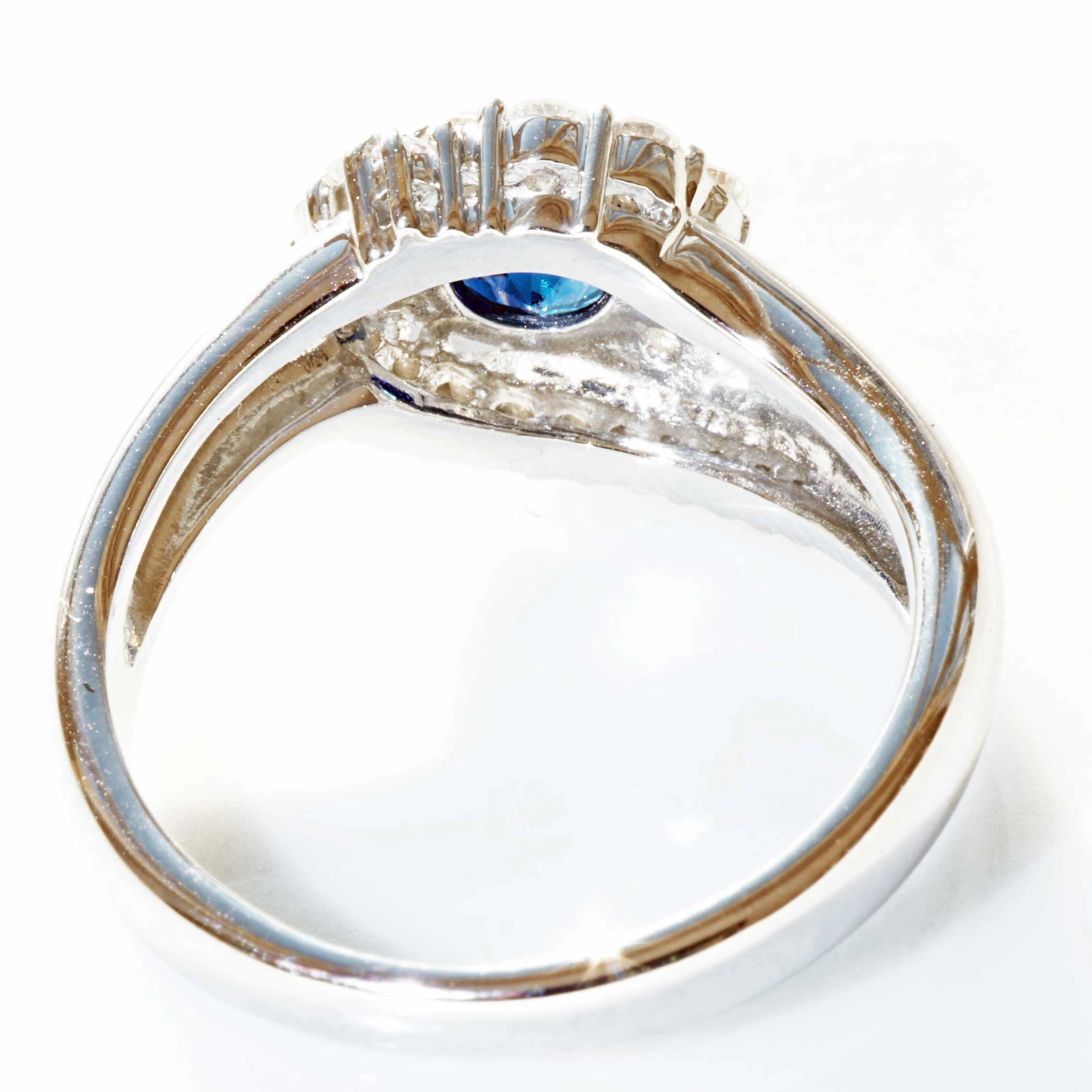 Saphire Diamond Ring Platinum 0.62 ct 0.34 ct...what a fine Quality...
