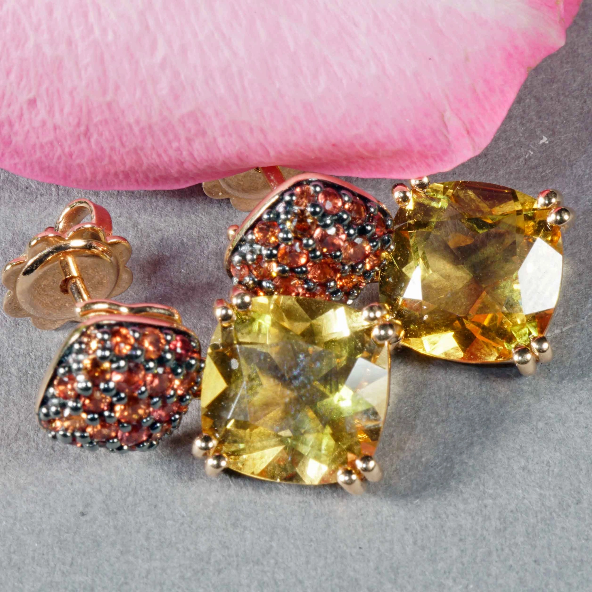 Yellow Citrin and orange Saphire Rosegold Earrings....stunning Kombination 