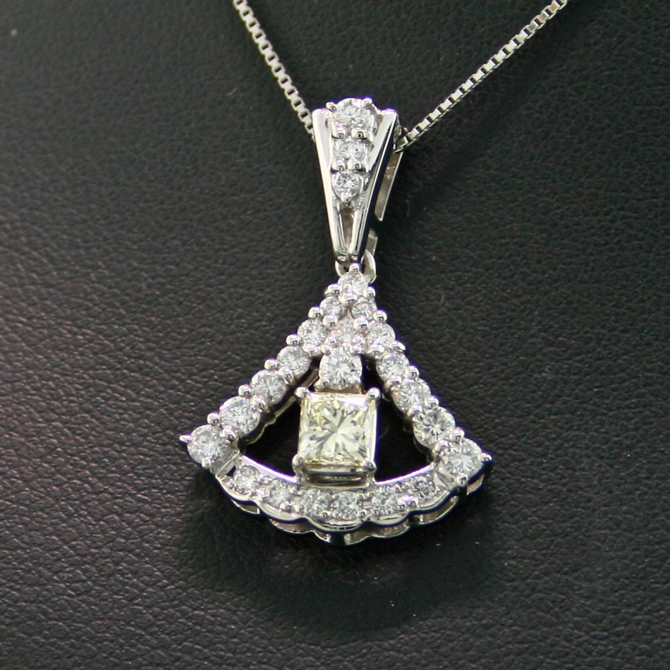 Brillant-Anhänger in 900/-Platin, Kette in 850/-Platin