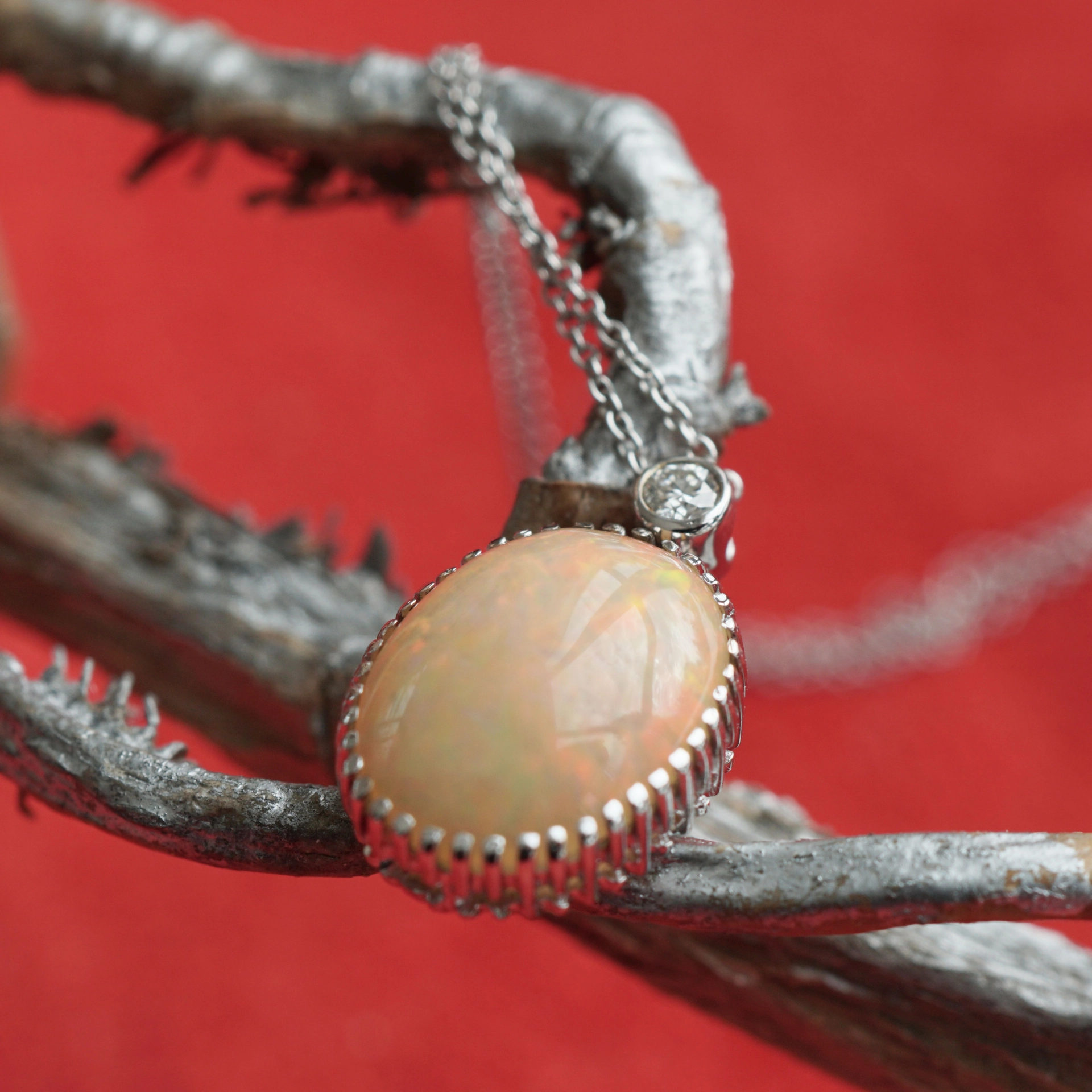 Voll Opal Anhänger mit Brillant 1.50 ct 0.03 ct weiss si mit Kette 750er Gold
