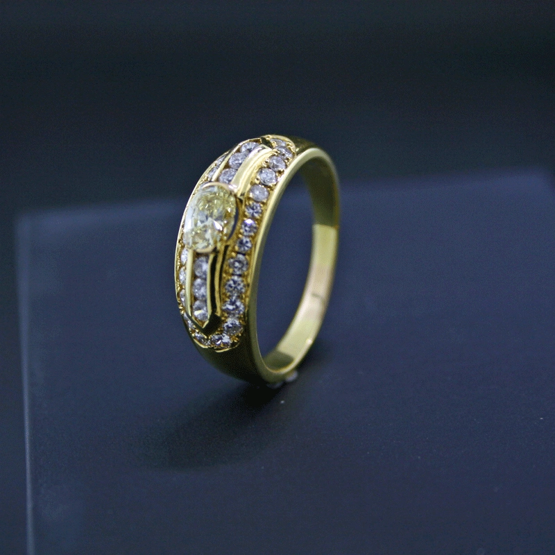 Brillant-Ring, 750/-GG.
