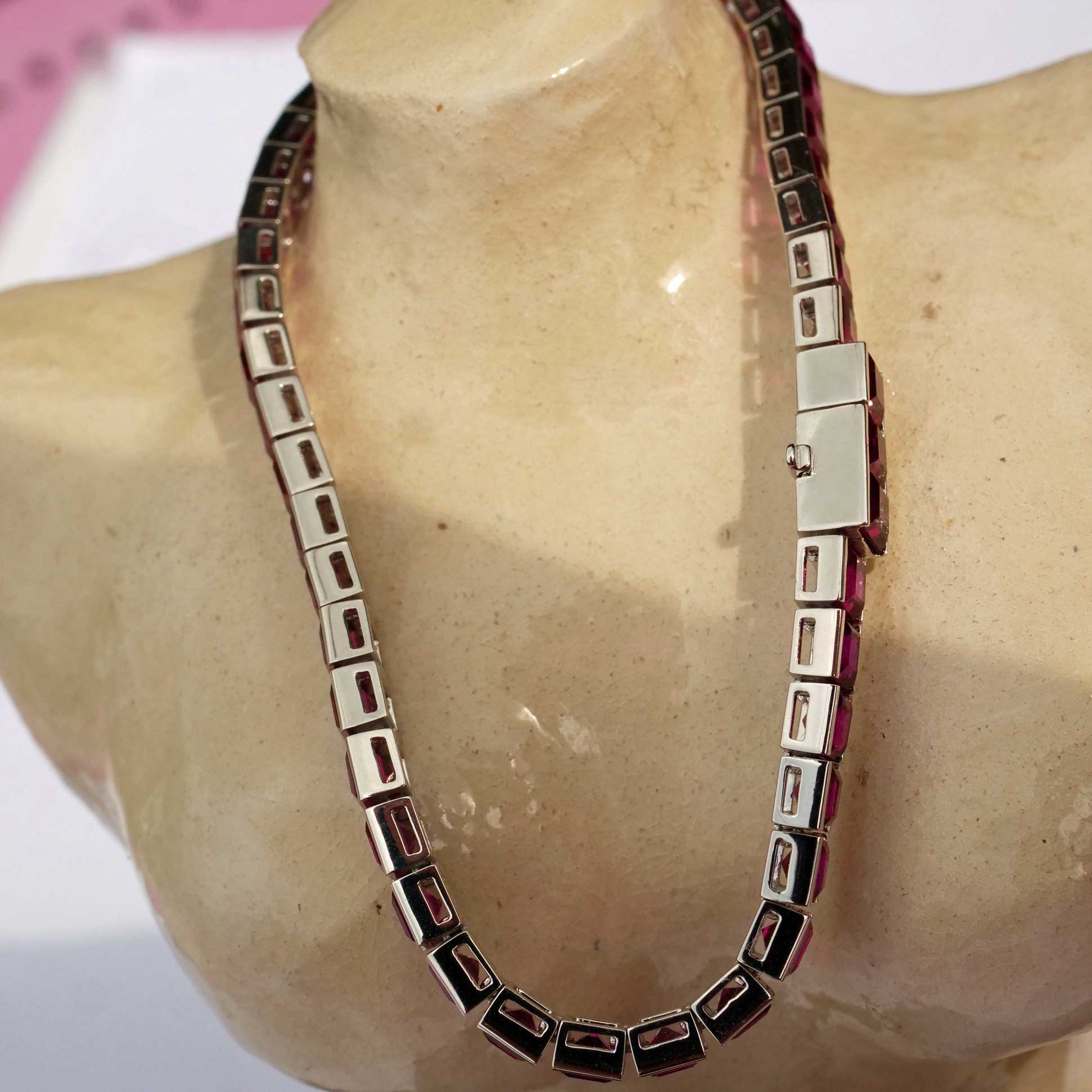 950 platinum bracelet with bright bright red sapphire squares total approx. 15.30 ct 16.5 grams WOW