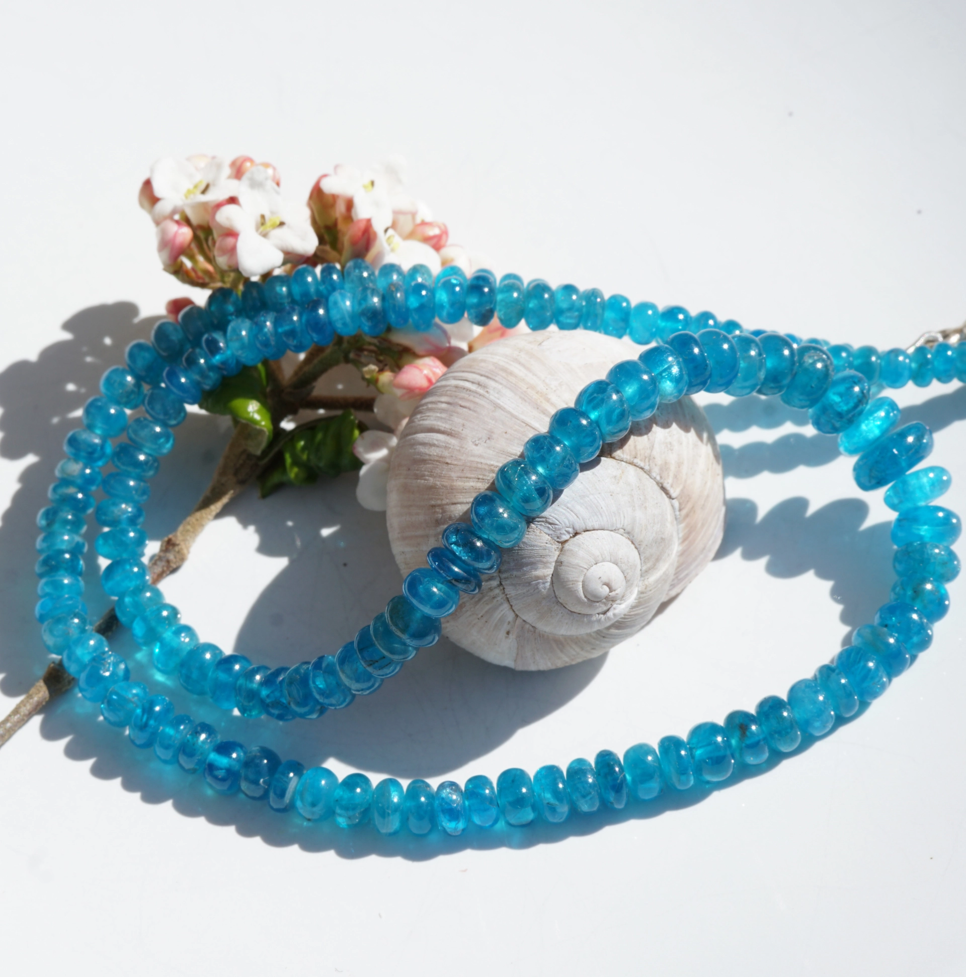 Caribbean blue Apatit Kette 925er Silber Naturfarbe ....Wahnsinns Blau