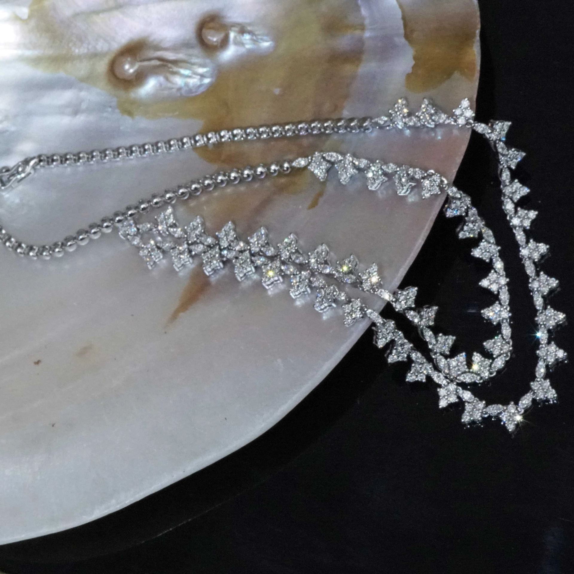 Brilliant Necklace 4.20 ct made with 360 Diamonds 18 kt White Gold...Princess Jewellery