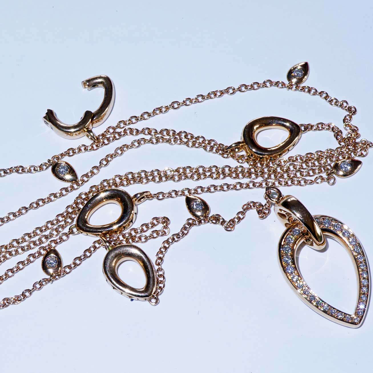 Bella Italy....we made the perfect Brillant Necklace for you...18 kt Rose Gold 0.71 ct