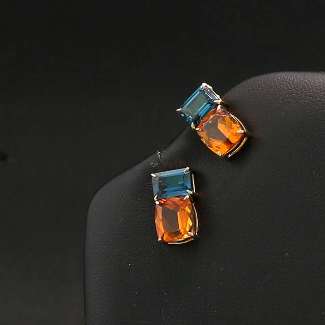 Citrine Topas Earsticks 18kt Yellowgold....metropolitan Style