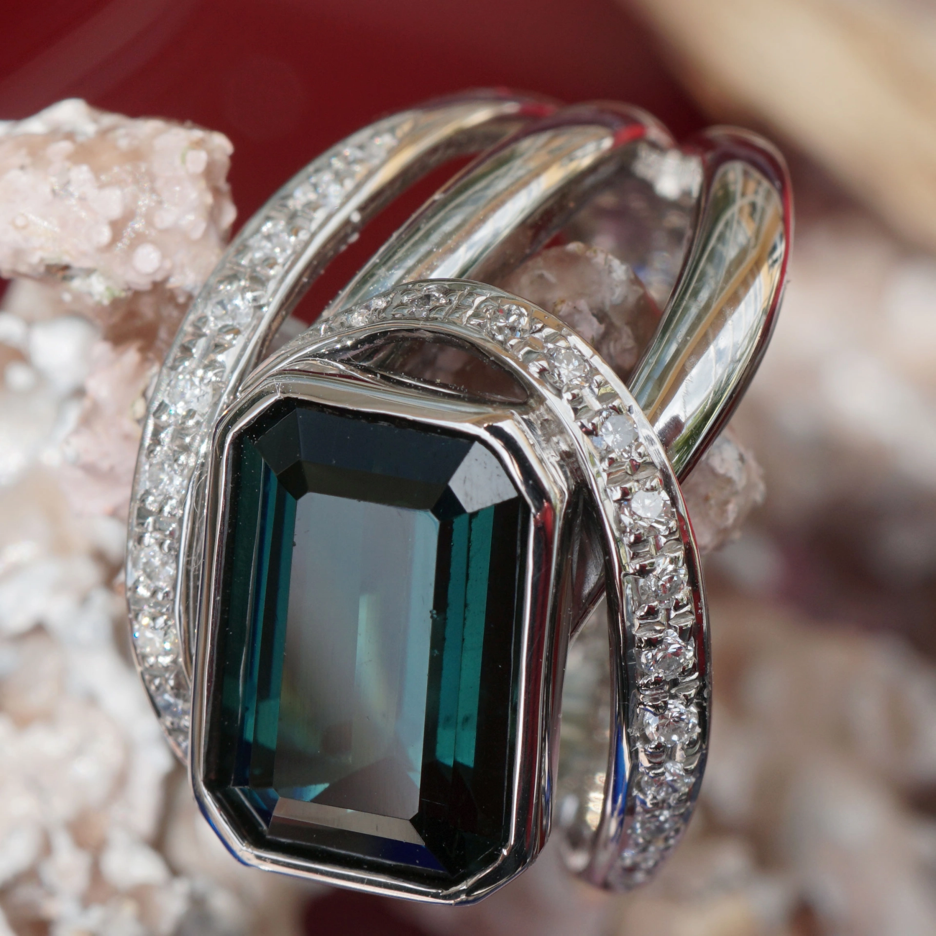 Ring 4.40ct 0.26ct COOL Indigo GREEN W/ VS 900 Platinum